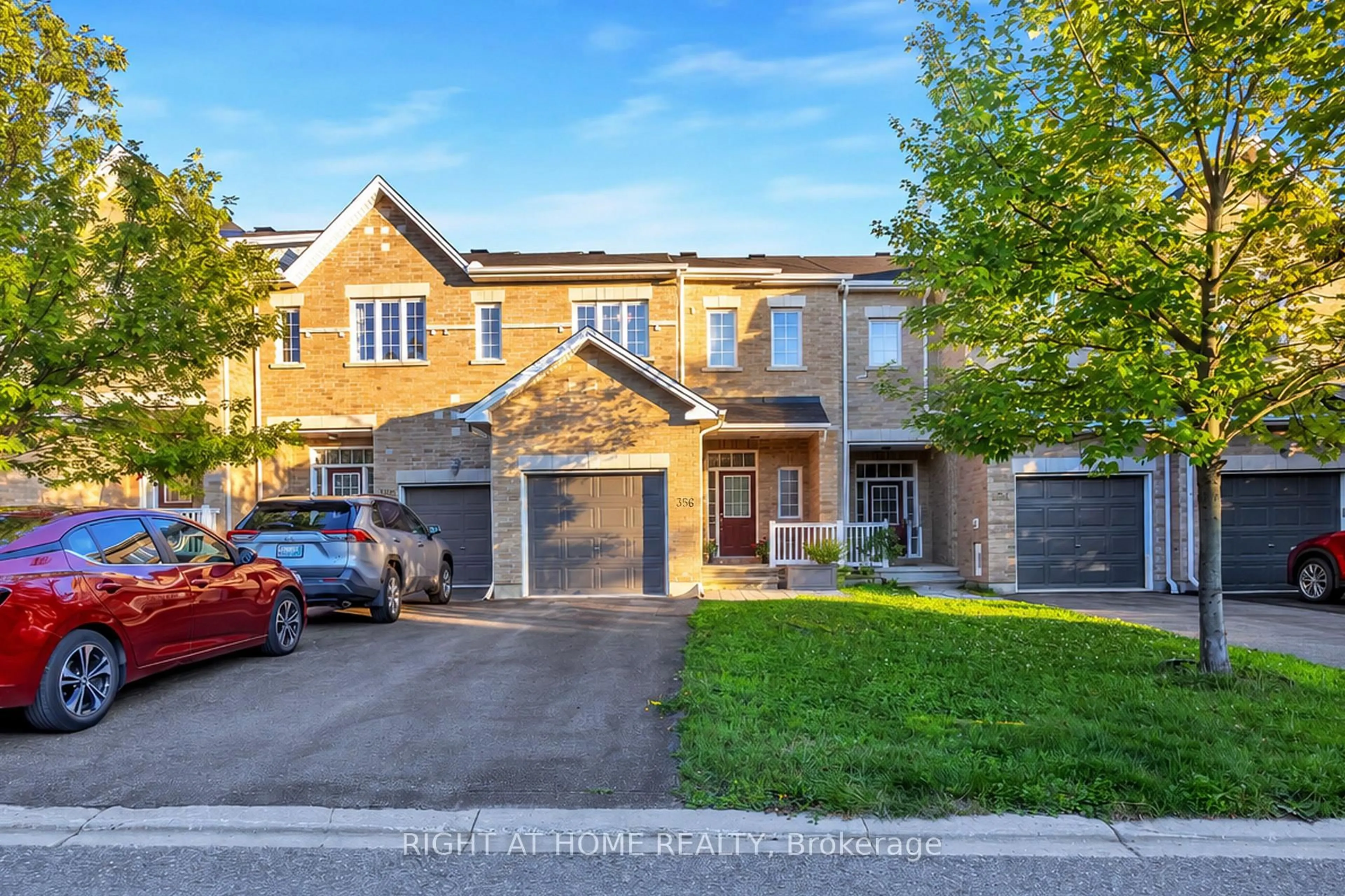 Home with brick exterior material, street for 356 Kingbrook Dr, Ottawa Ontario K2M 0G2