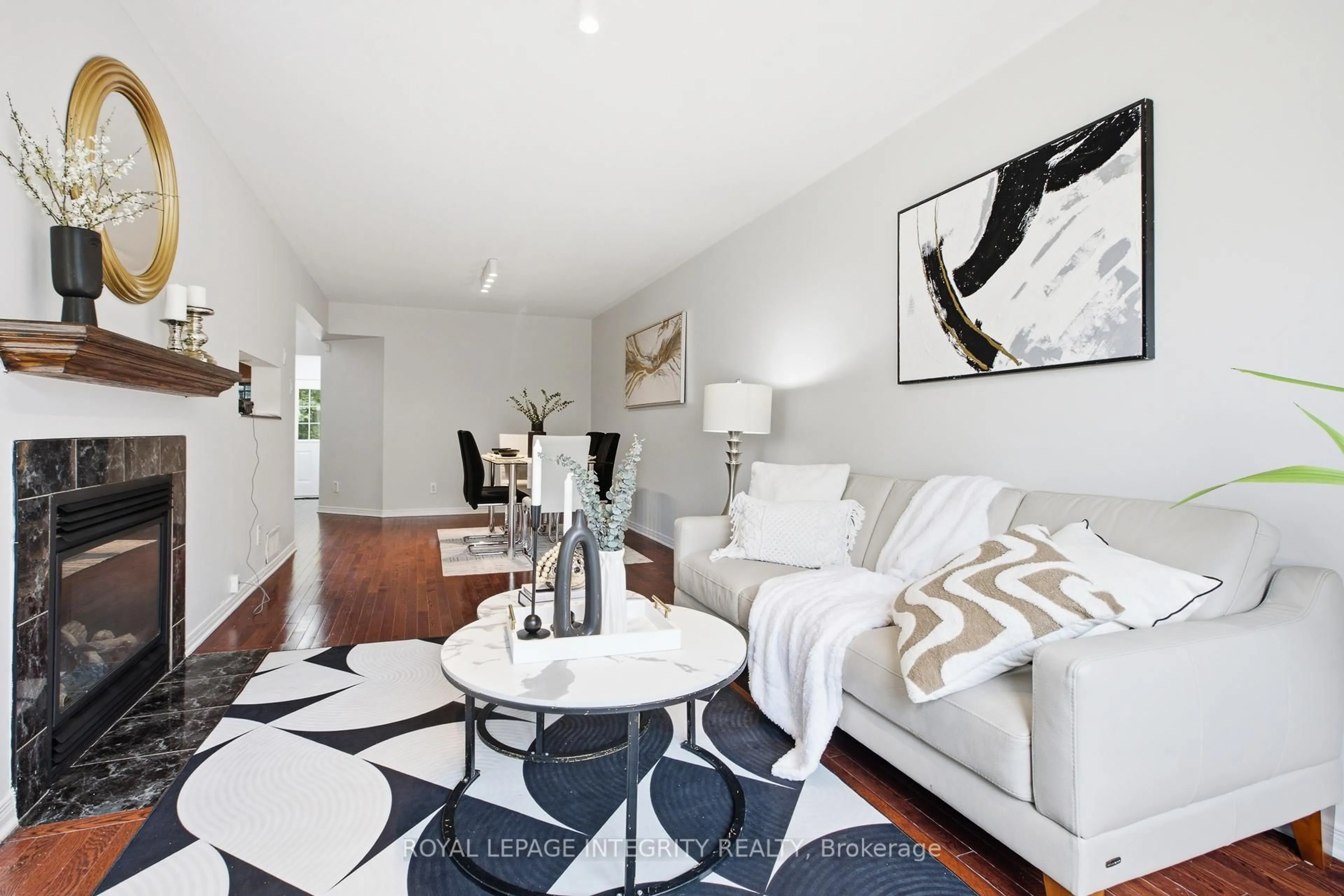 Living room with furniture, unknown for 92 INVERKIP Ave, Ottawa Ontario K1T 4C3