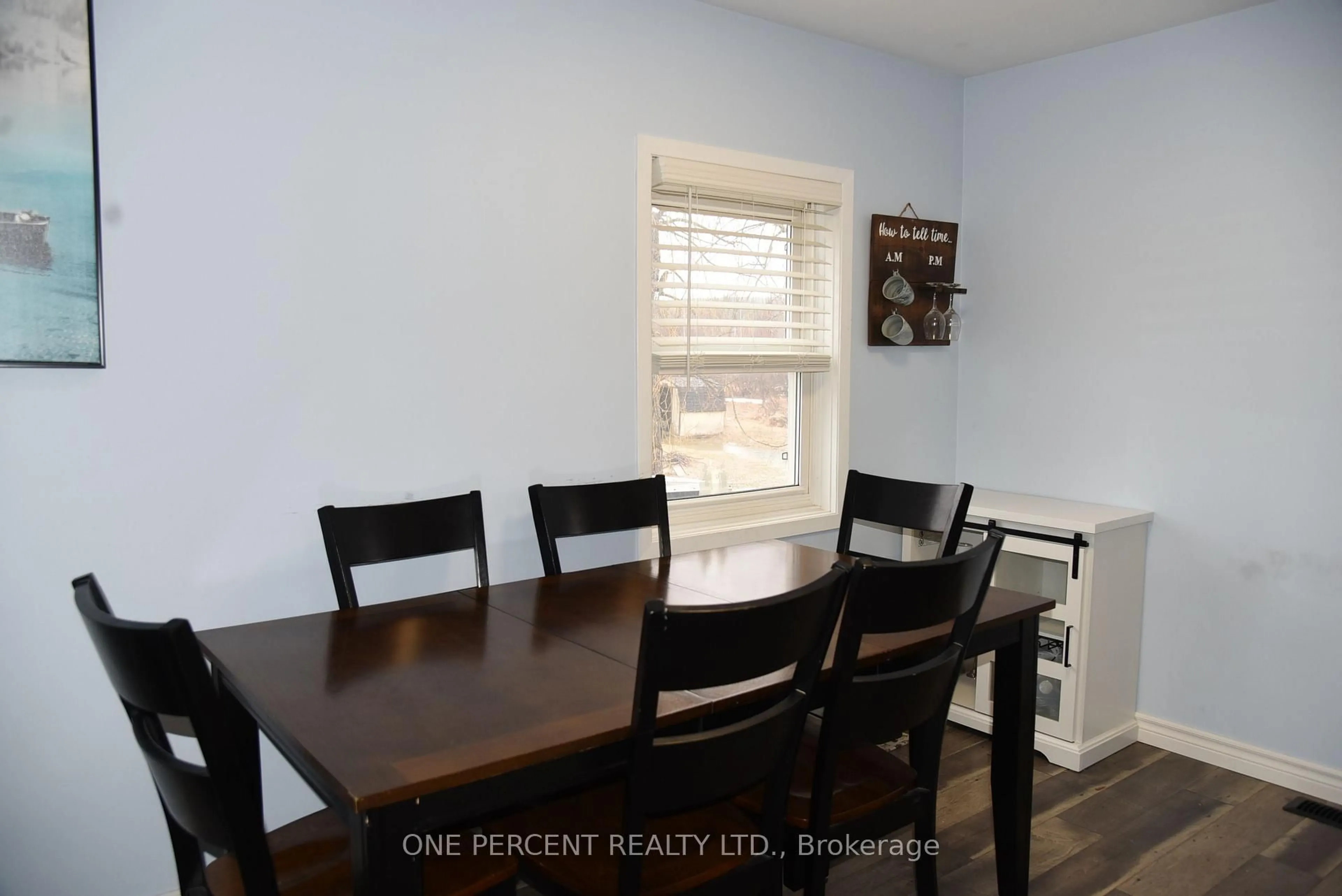 Dining room, wood/laminate floor for 31 Prince St, Minden Hills Ontario K0M 2K0