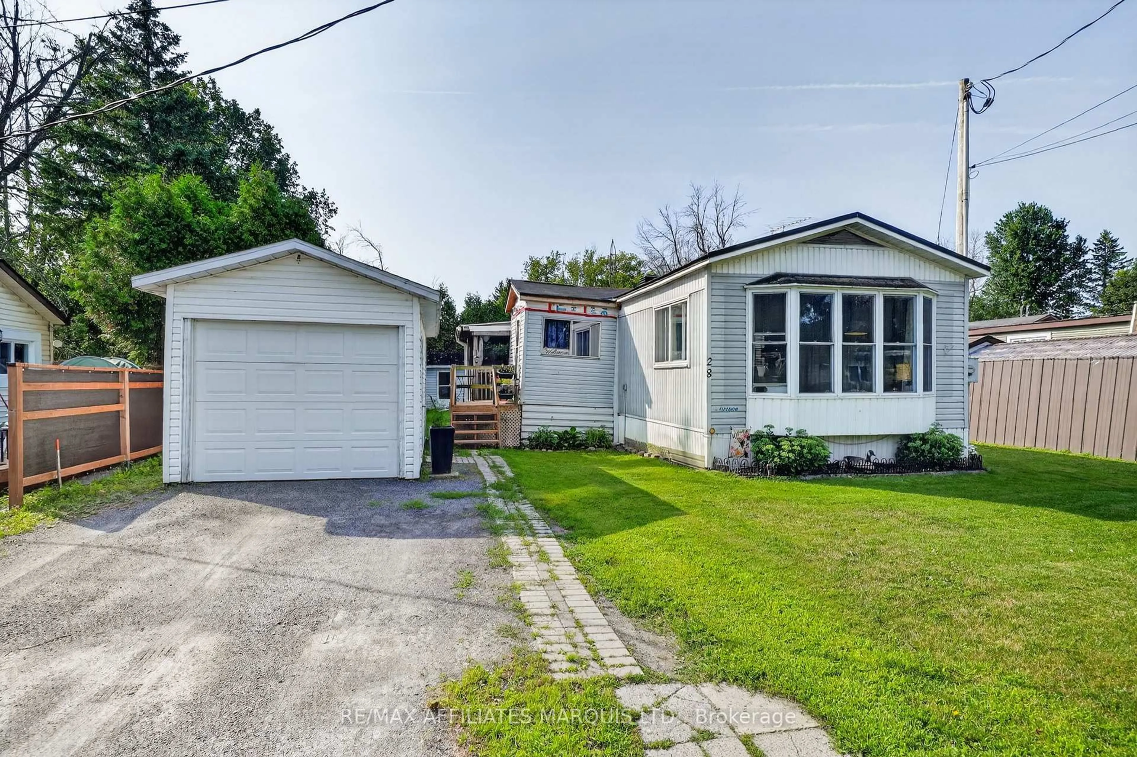 Unknown for 28 Thomas St, South Glengarry Ontario K0C 1N0