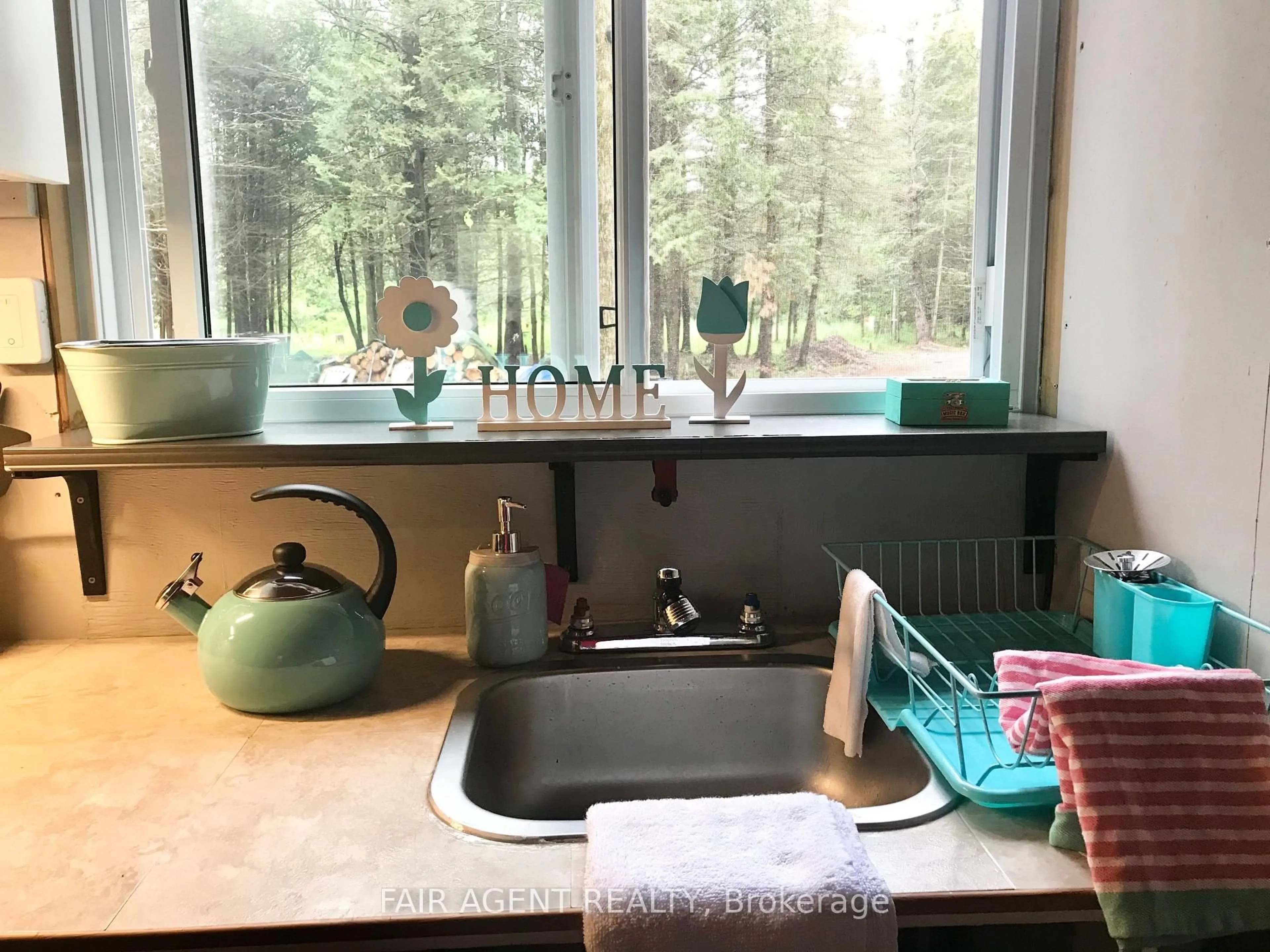 Unknown for 240 Gawley Rd, Limoges Ontario K0K 2M0