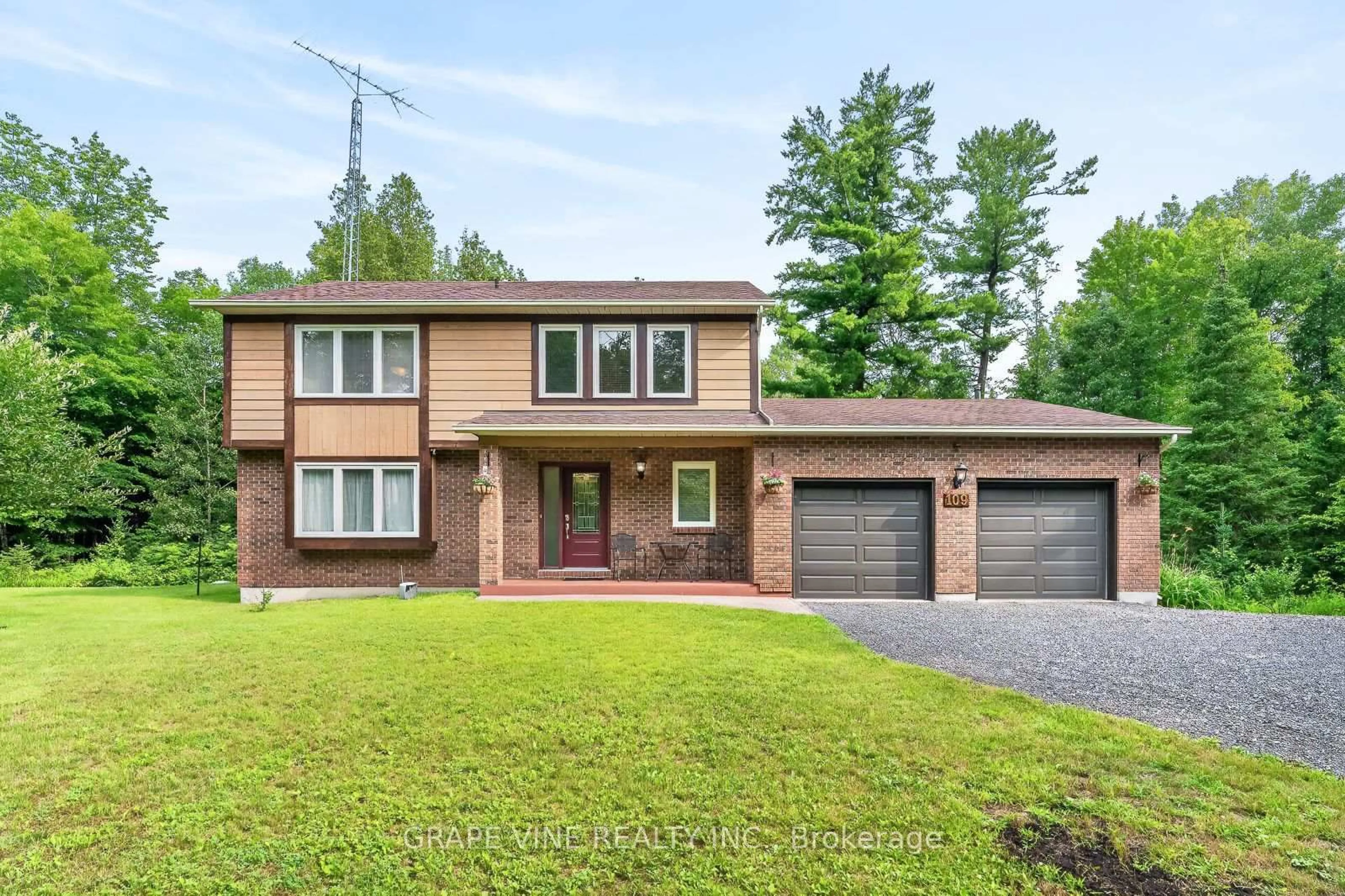 Home with brick exterior material, street for 109 MIDVALE Dr, Carp Ontario K0A 1L0