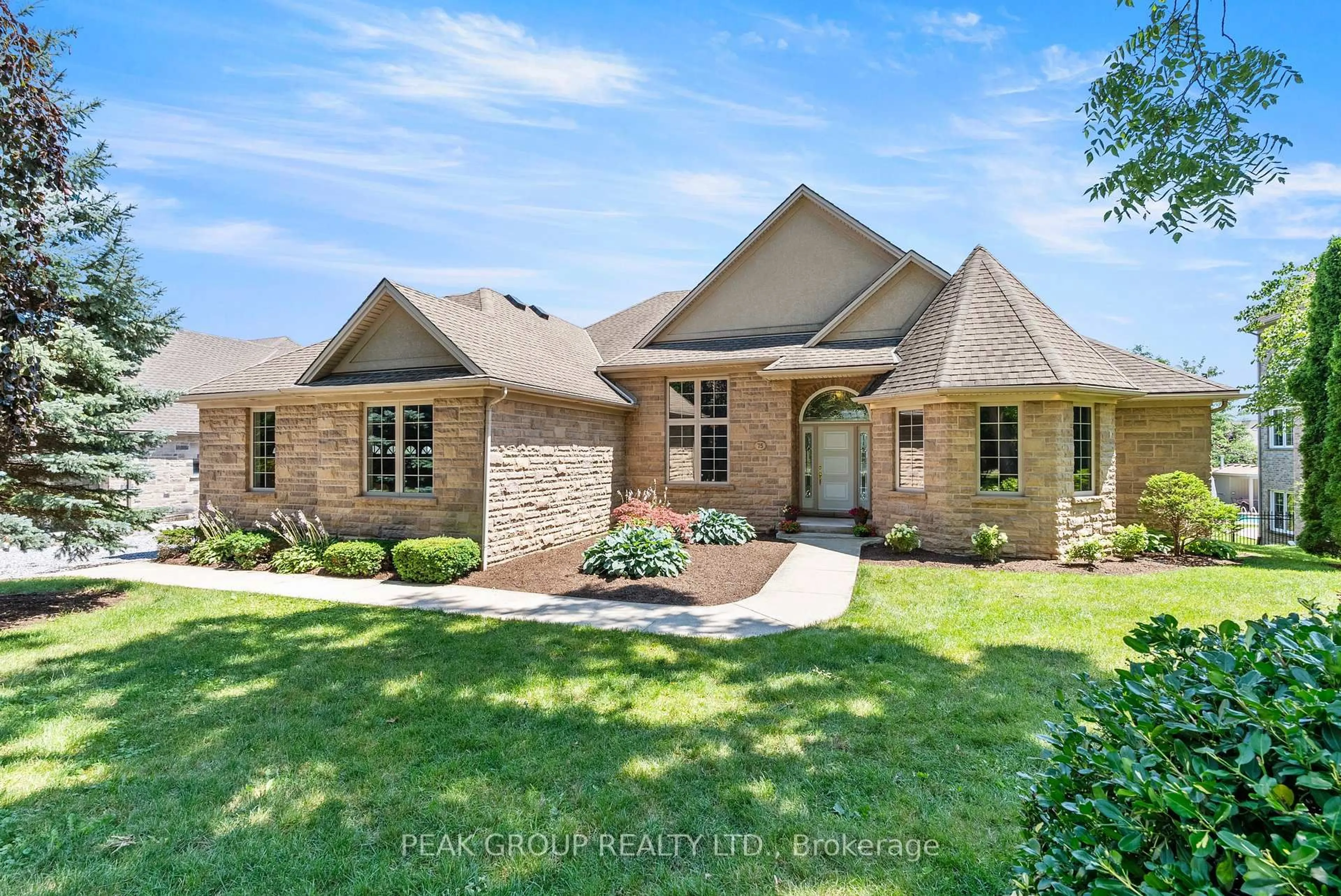 Home with brick exterior material, unknown for 75 Tanbark Rd, Niagara-on-the-Lake Ontario L0S 1P0