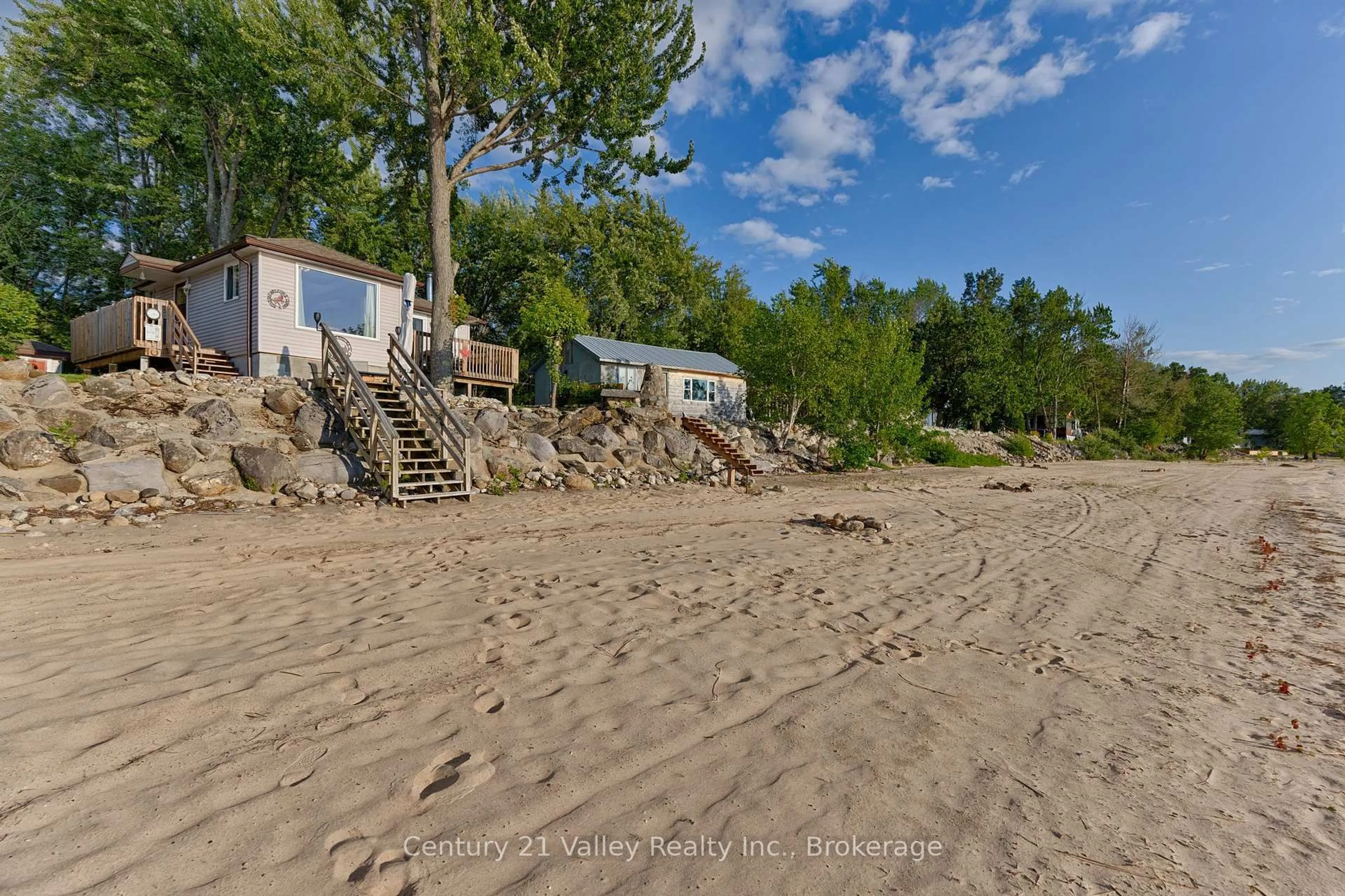 A pic from outside/outdoor area/front of a property/back of a property/a pic from drone, water/lake/river/ocean view for 115 Greatview Tr, Pembroke Ontario K8A 6W2