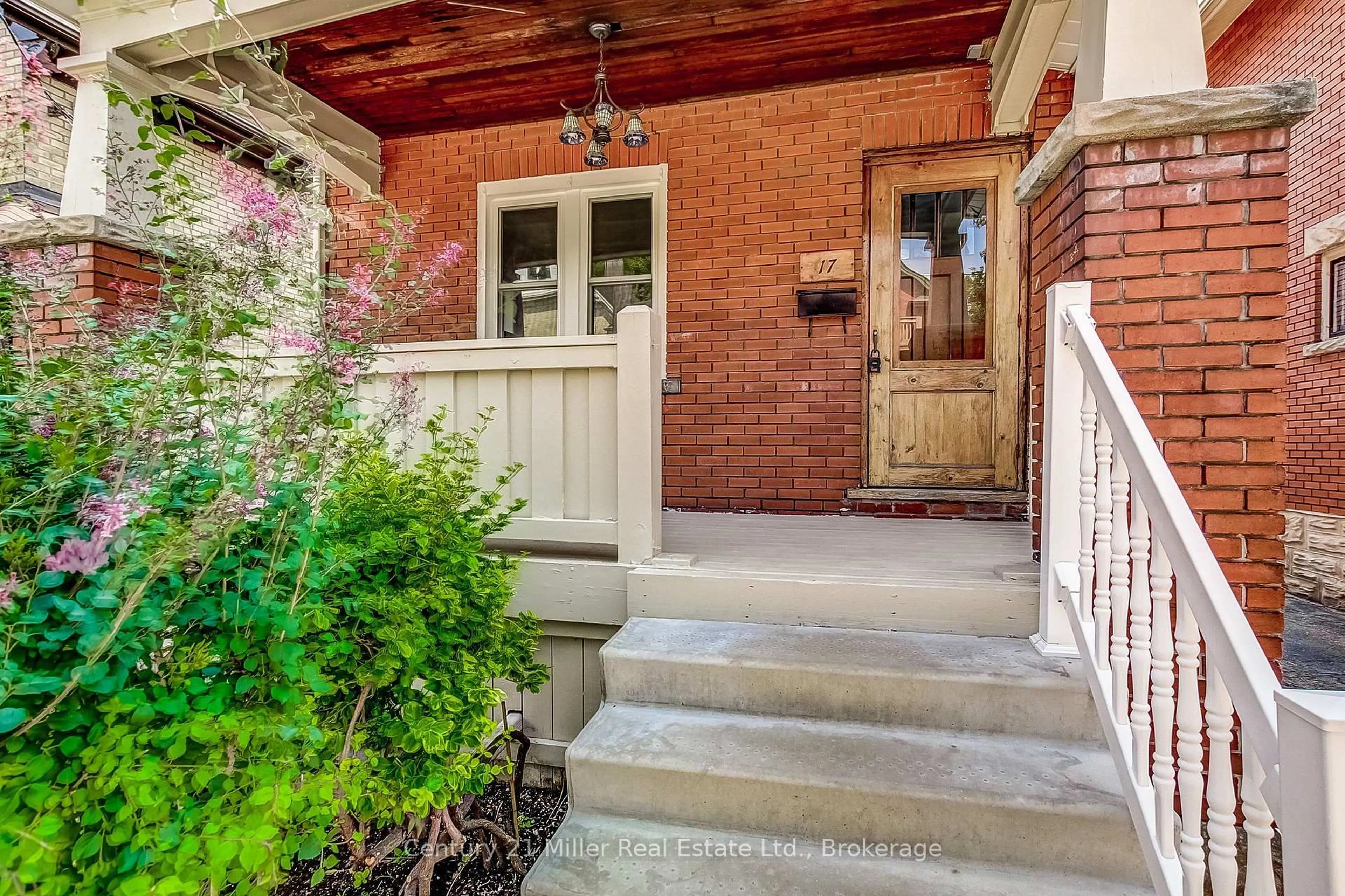 Unknown for 17 Whitney Pl, Kitchener Ontario N2G 2X6
