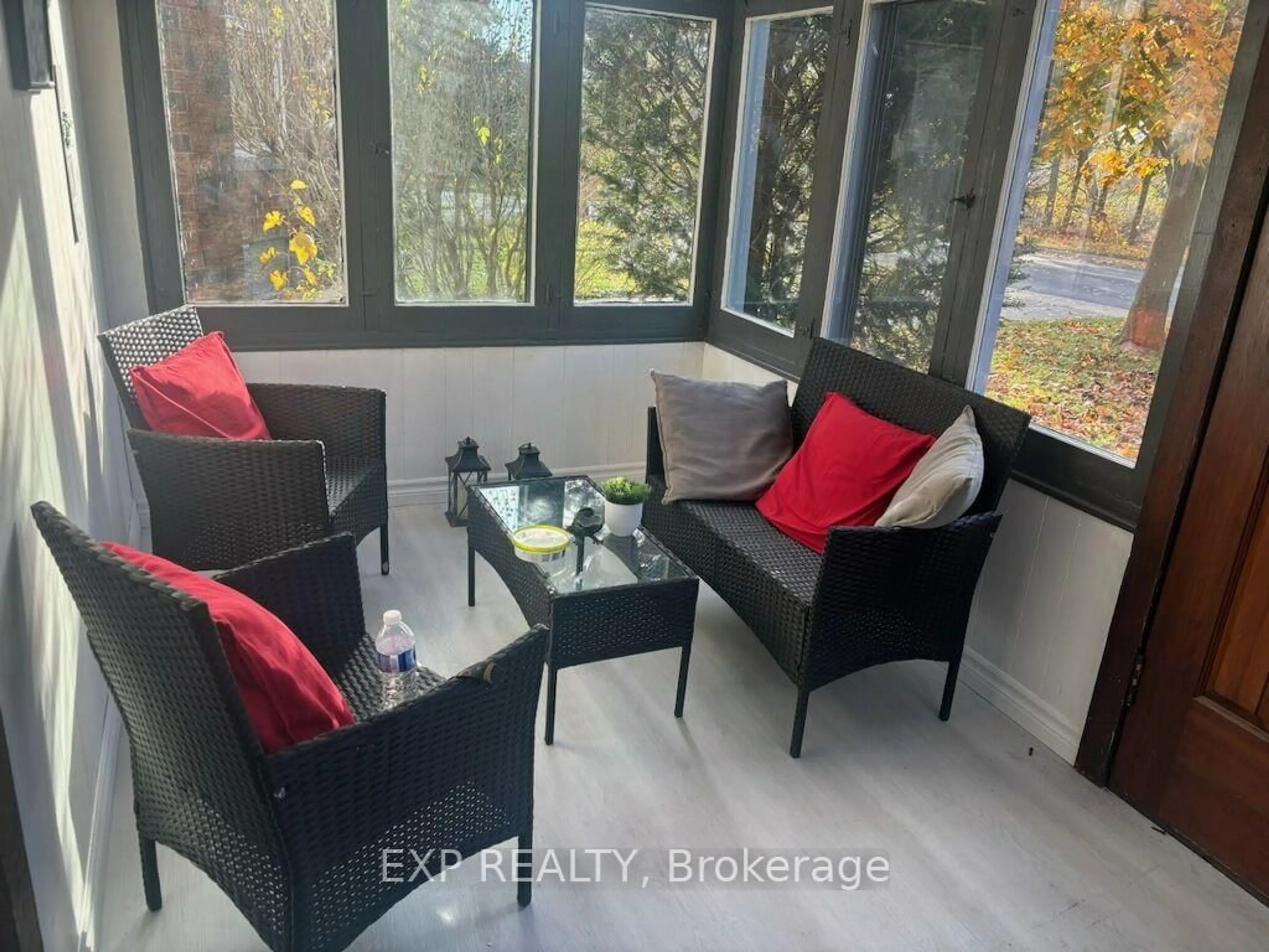 Unknown for 90 River Rd, Welland Ontario L3B 2R9