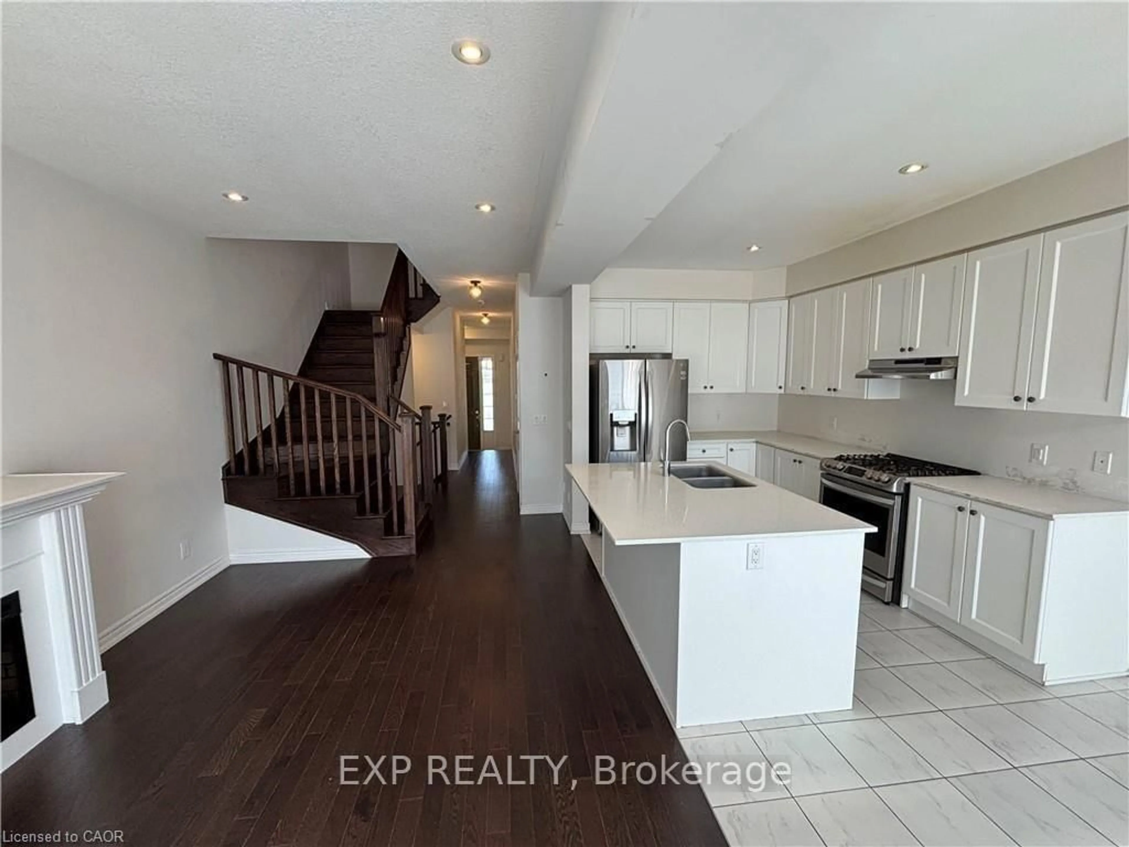 Open concept kitchen, unknown for 60 Reistwood Dr, Kitchener Ontario N2P 2L1