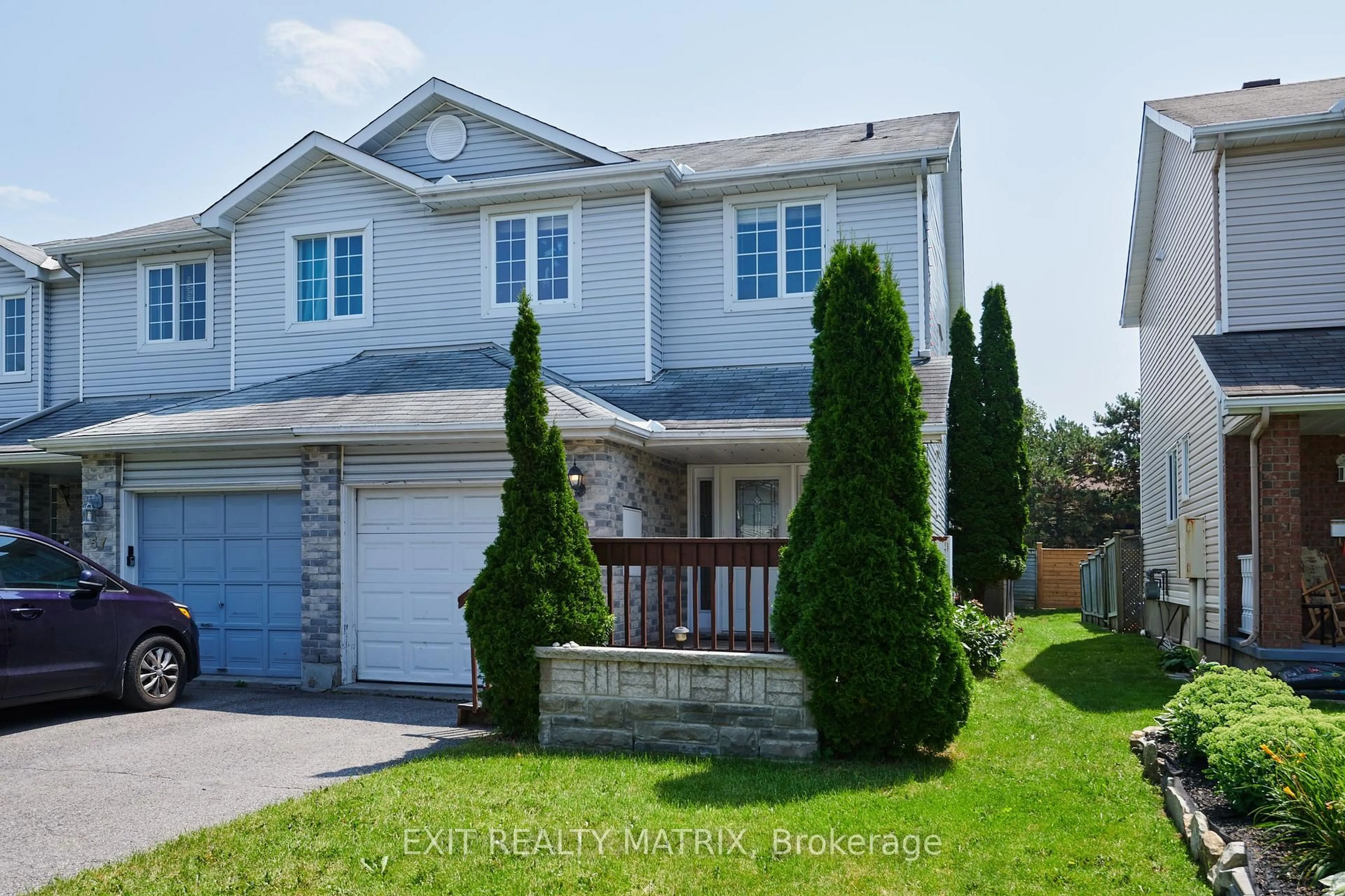 Home with vinyl exterior material, street for 59 Jackman Terr, Ottawa Ontario K2L 4E1