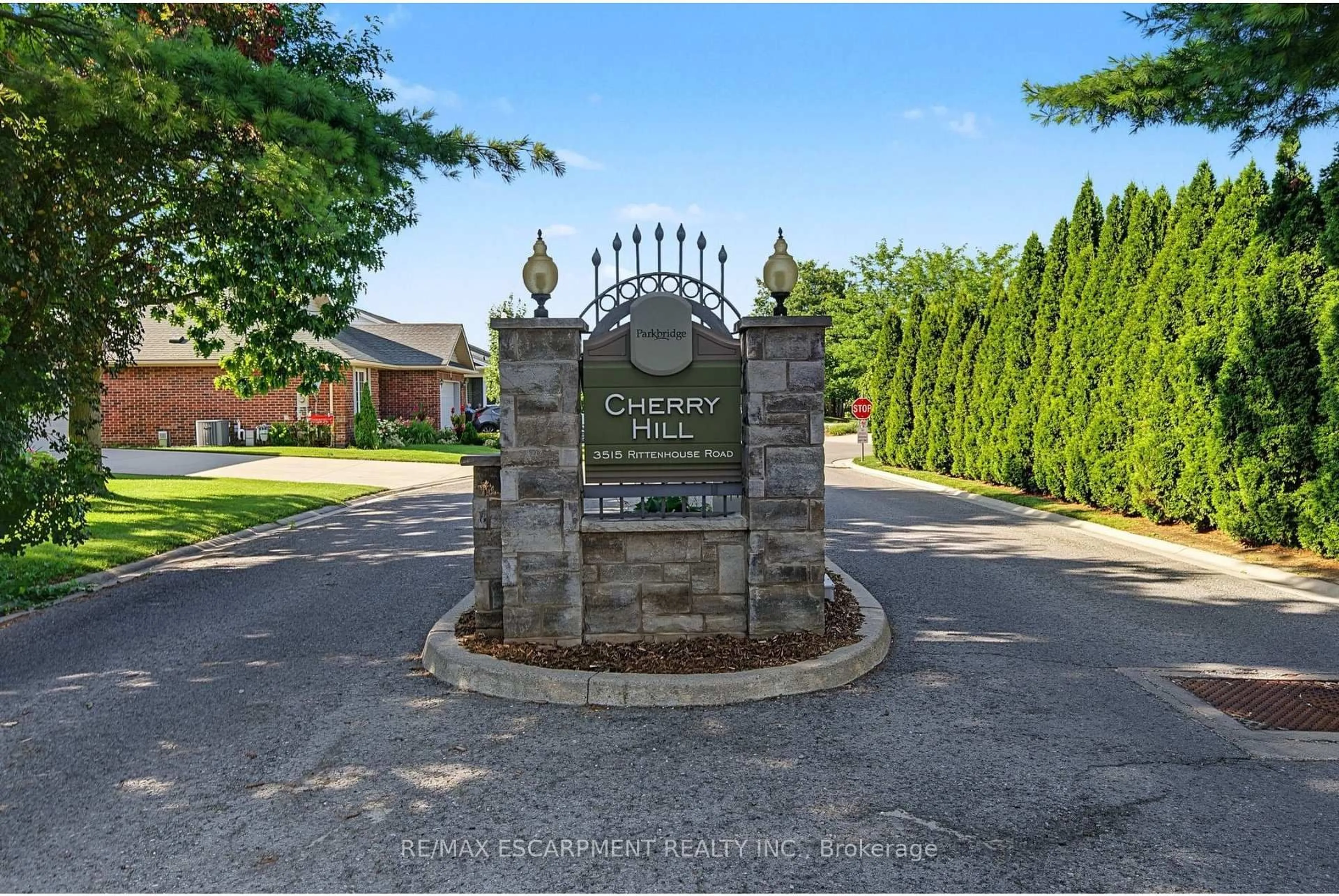 Indoor entryway for 3913 Primrose Lane, Lincoln Ontario L0R 2C0