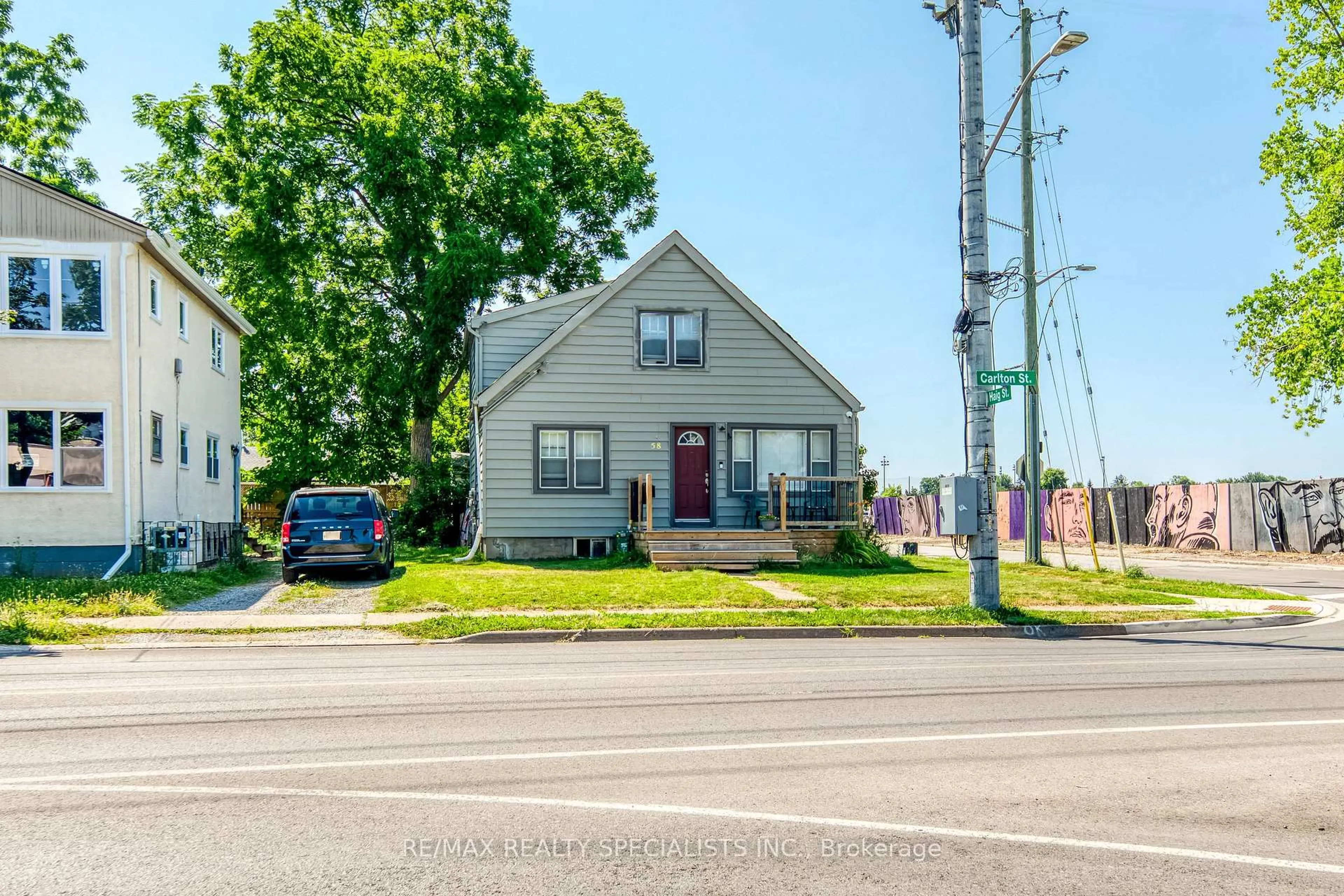 Unknown for 58 Carlton St, St. Catharines Ontario L2R 1P8