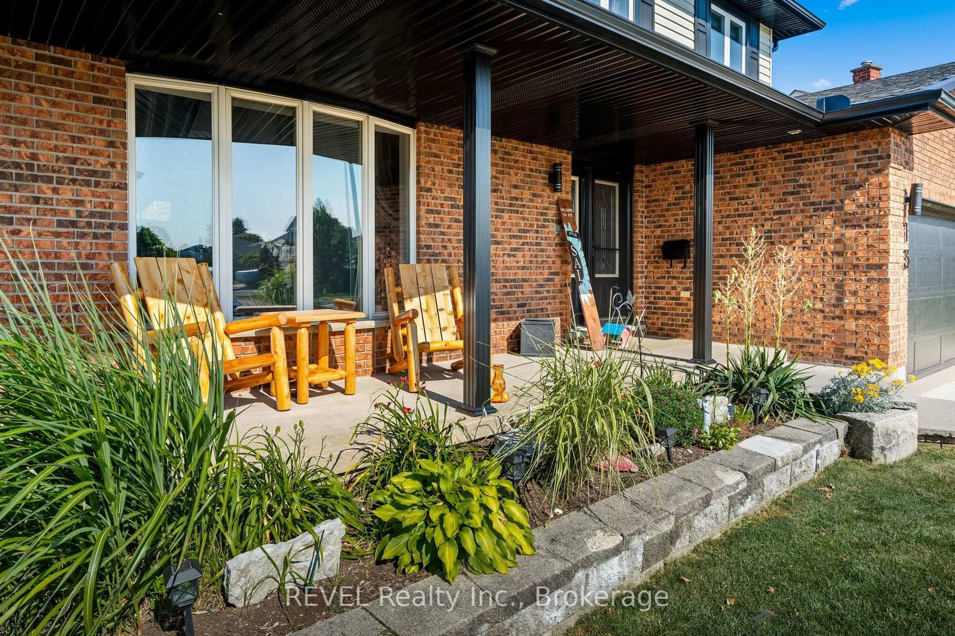 Patio, unknown for 13 Bartok Cres, Port Colborne Ontario L3K 6B5