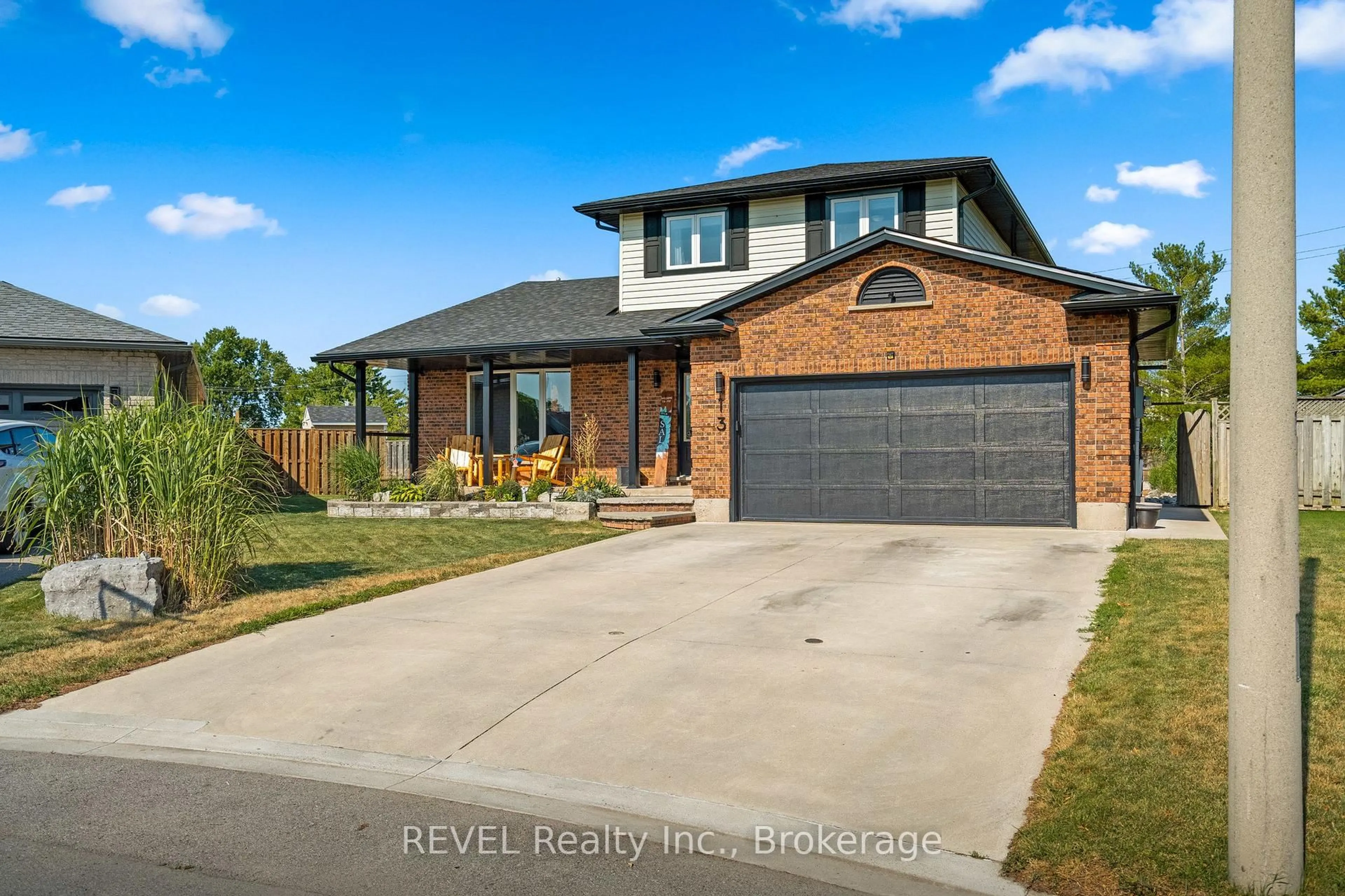 Home with brick exterior material, street for 13 Bartok Cres, Port Colborne Ontario L3K 6B5