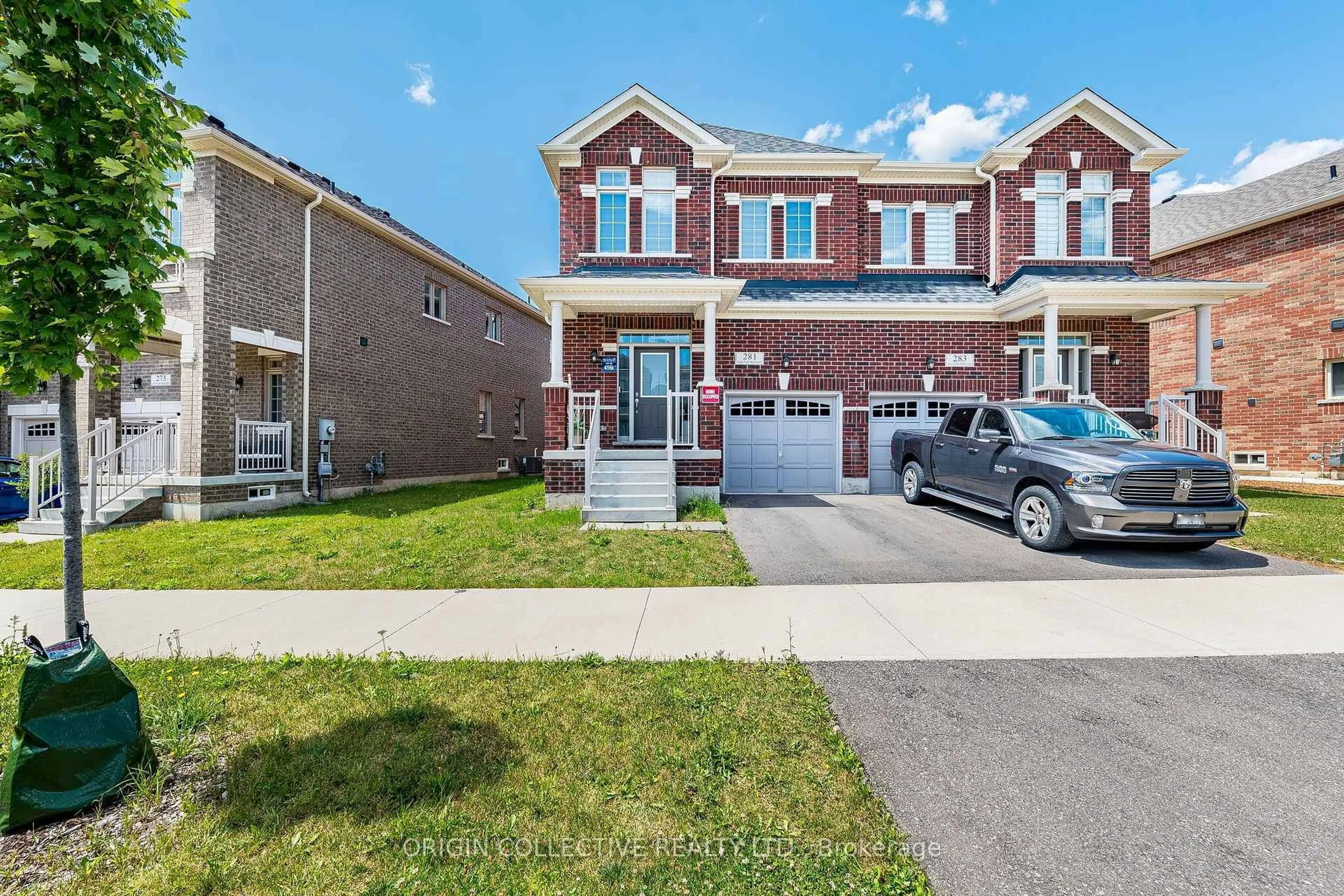 Home with brick exterior material, street for 281 Great Falls Blvd, Hamilton Ontario L0R 2H7