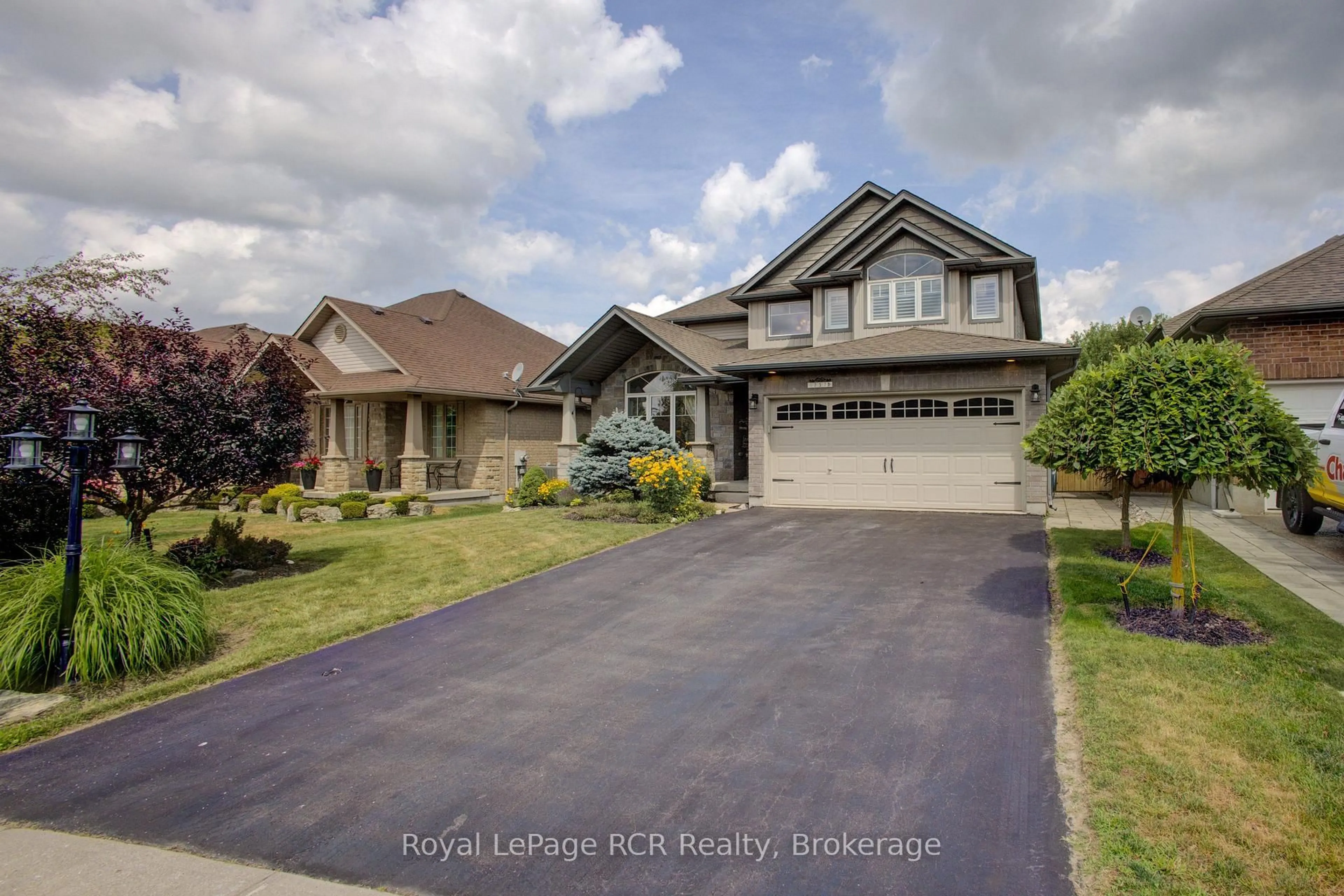 Home with vinyl exterior material, street for 237 Carrol St, Wellington North Ontario N0G 1A0