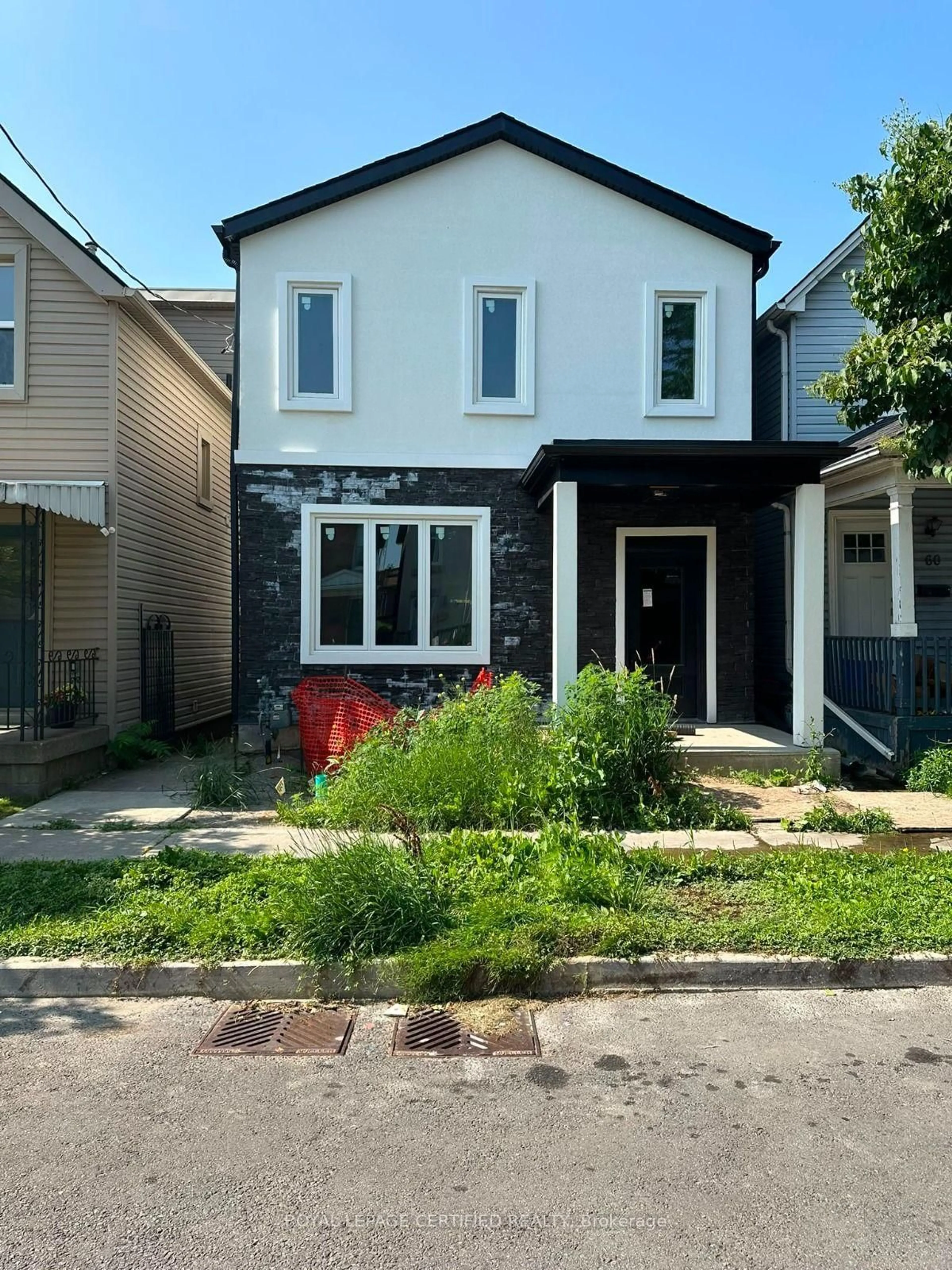 Home with brick exterior material, street for 62 BEECHWOOD Ave, Hamilton Ontario L8L 2S4