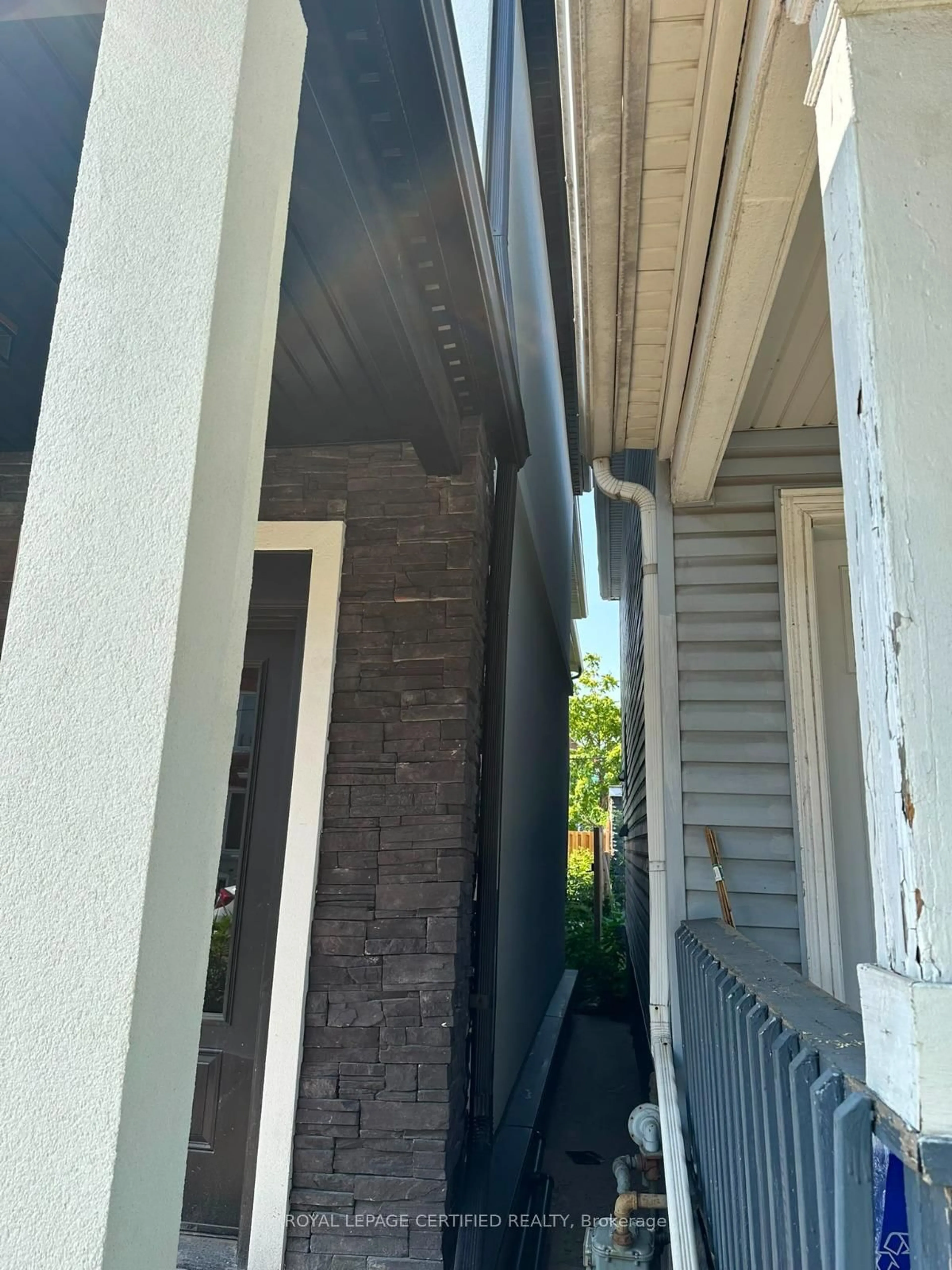 Unknown for 62 BEECHWOOD Ave, Hamilton Ontario L8L 2S4