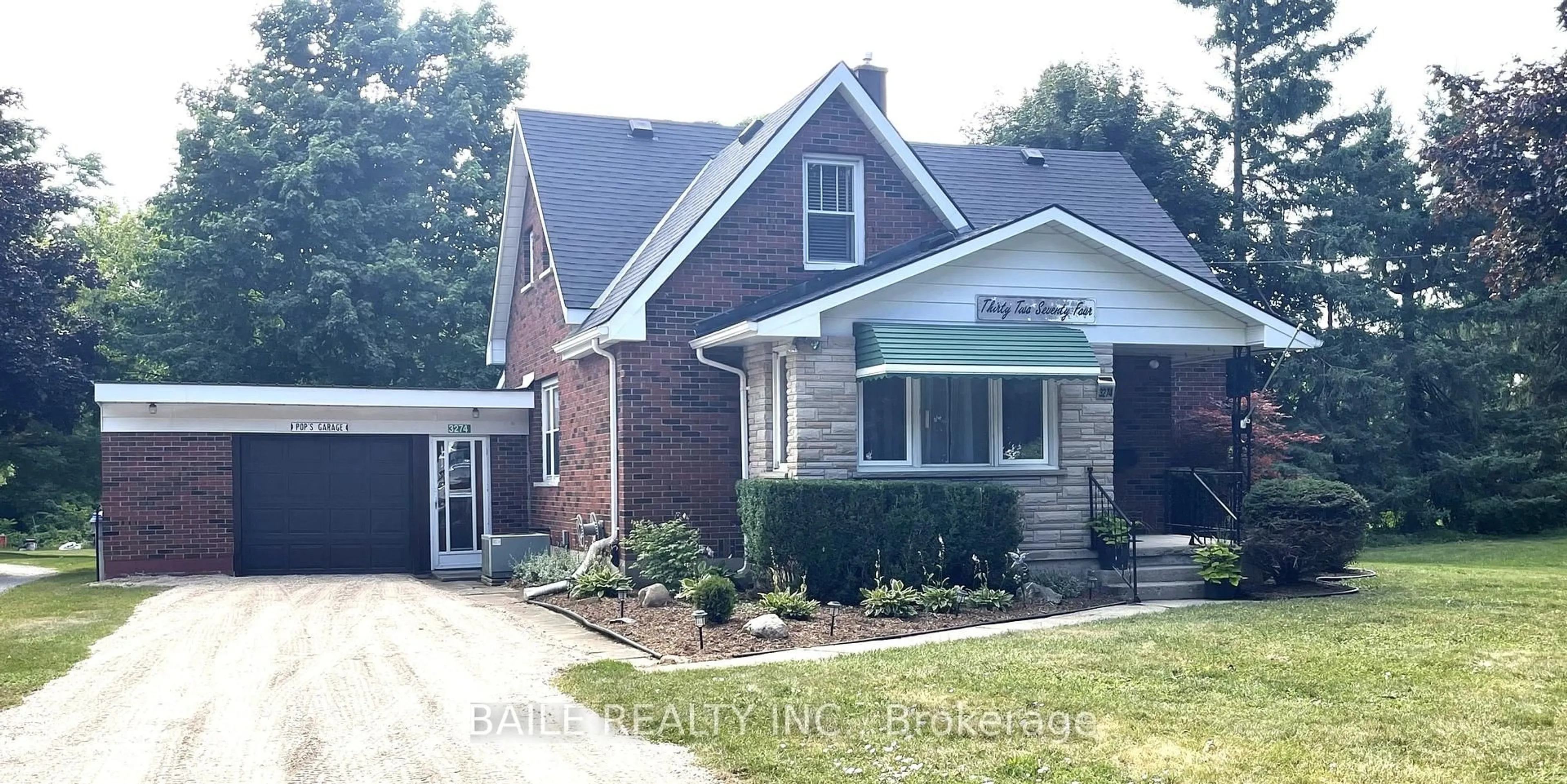 Home with brick exterior material, street for 3274 River St, Brooke-Alvinston Ontario N0N 1A0