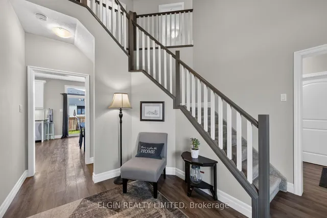 14 Muirfield Dr, St. Thomas 4