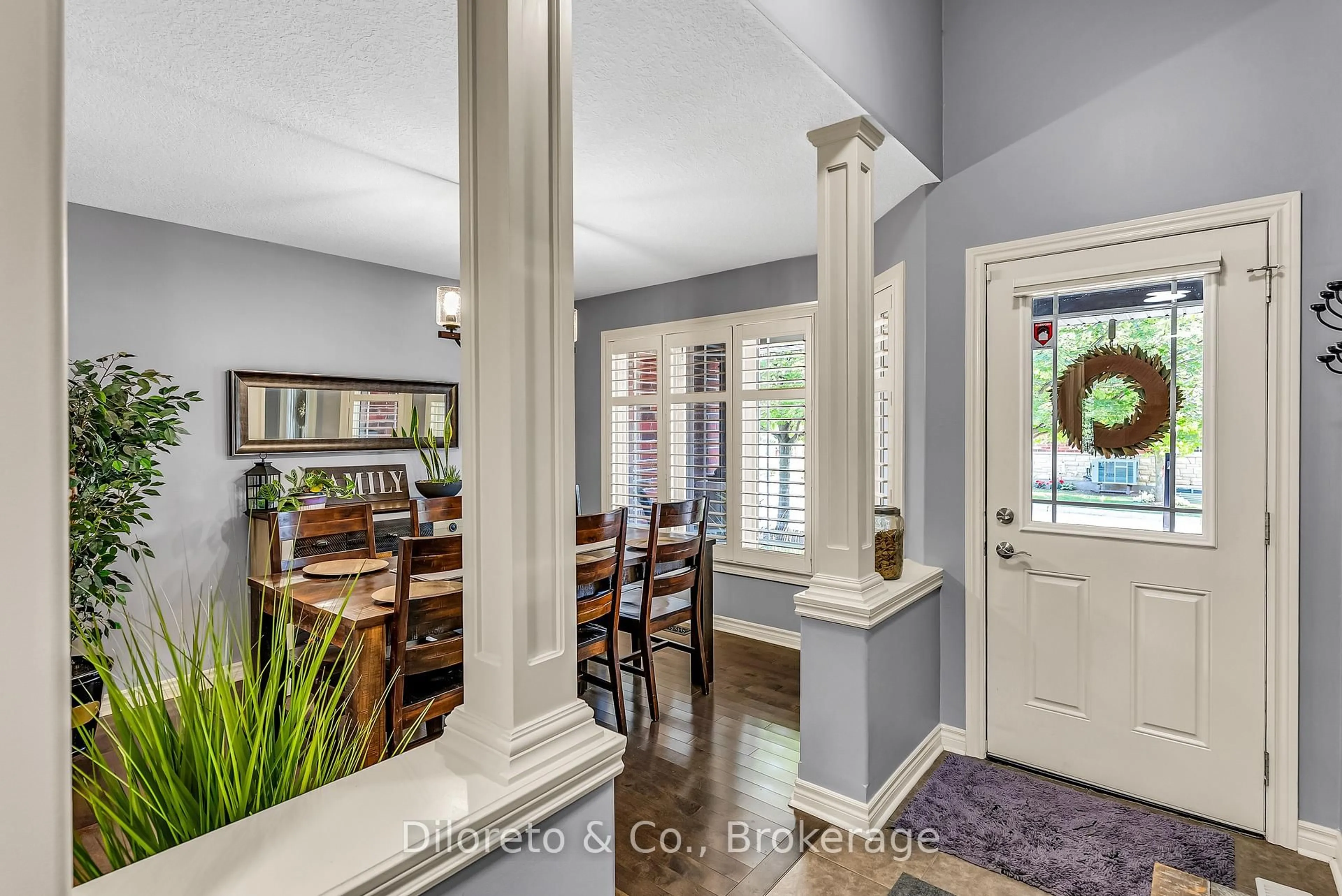Indoor entryway for 12 Annmoore Cres #19, Guelph Ontario N1L 0J1