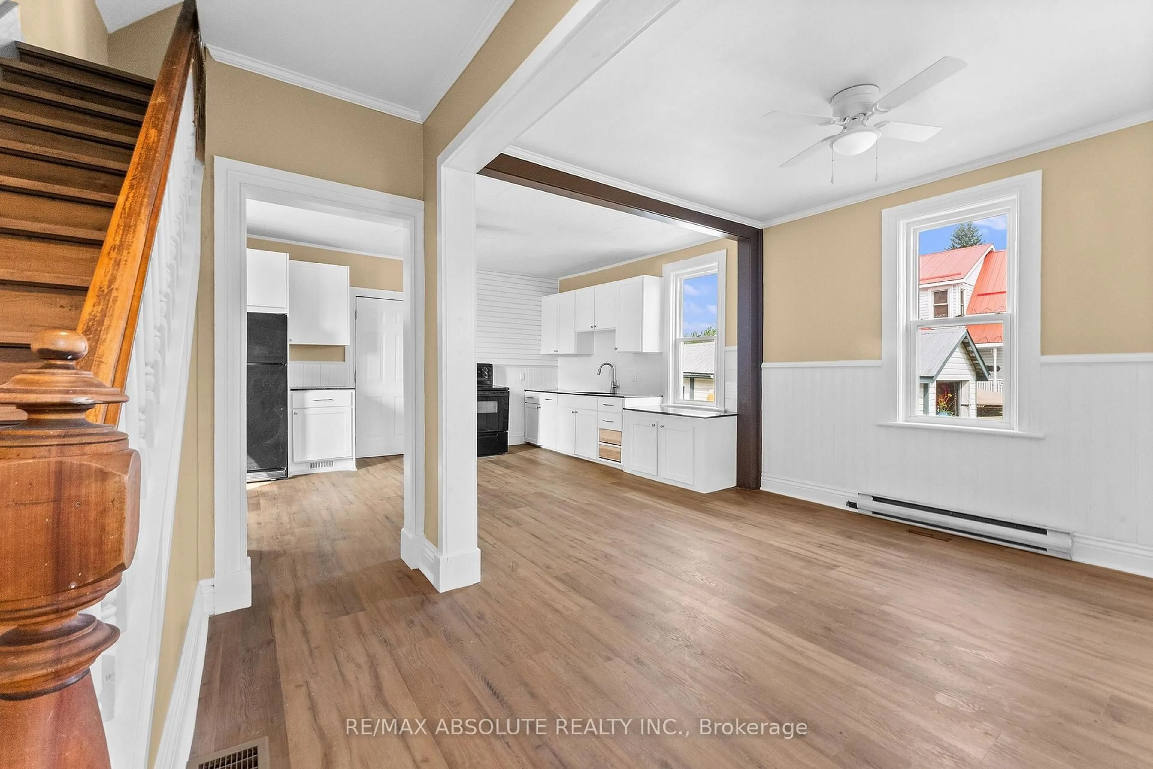 Open concept kitchen, unknown for 11 Gould St, Cobden Ontario K0J 1K0
