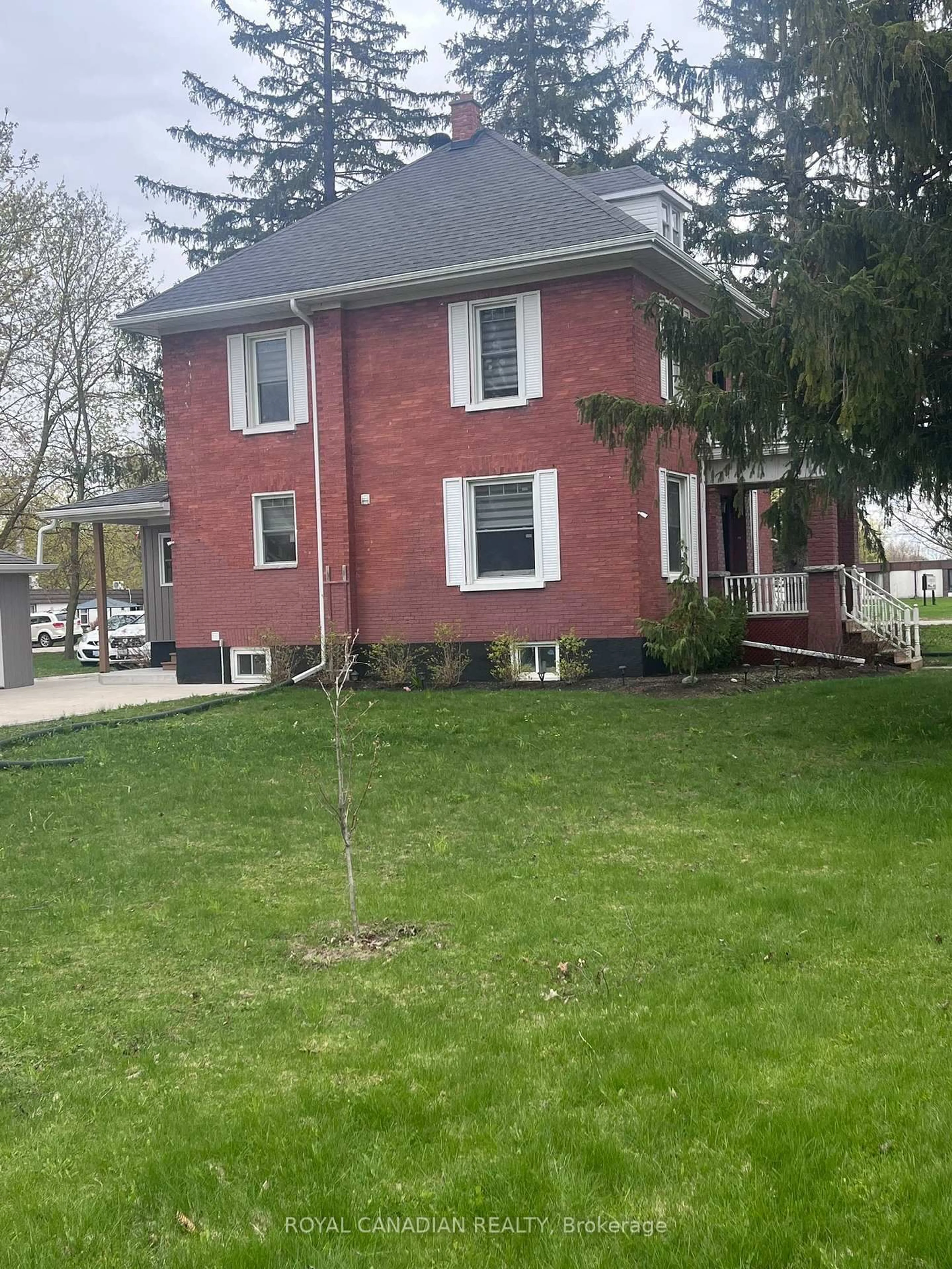 Home with brick exterior material, street for 131 Elora St, Minto Ontario N0G 1Z0