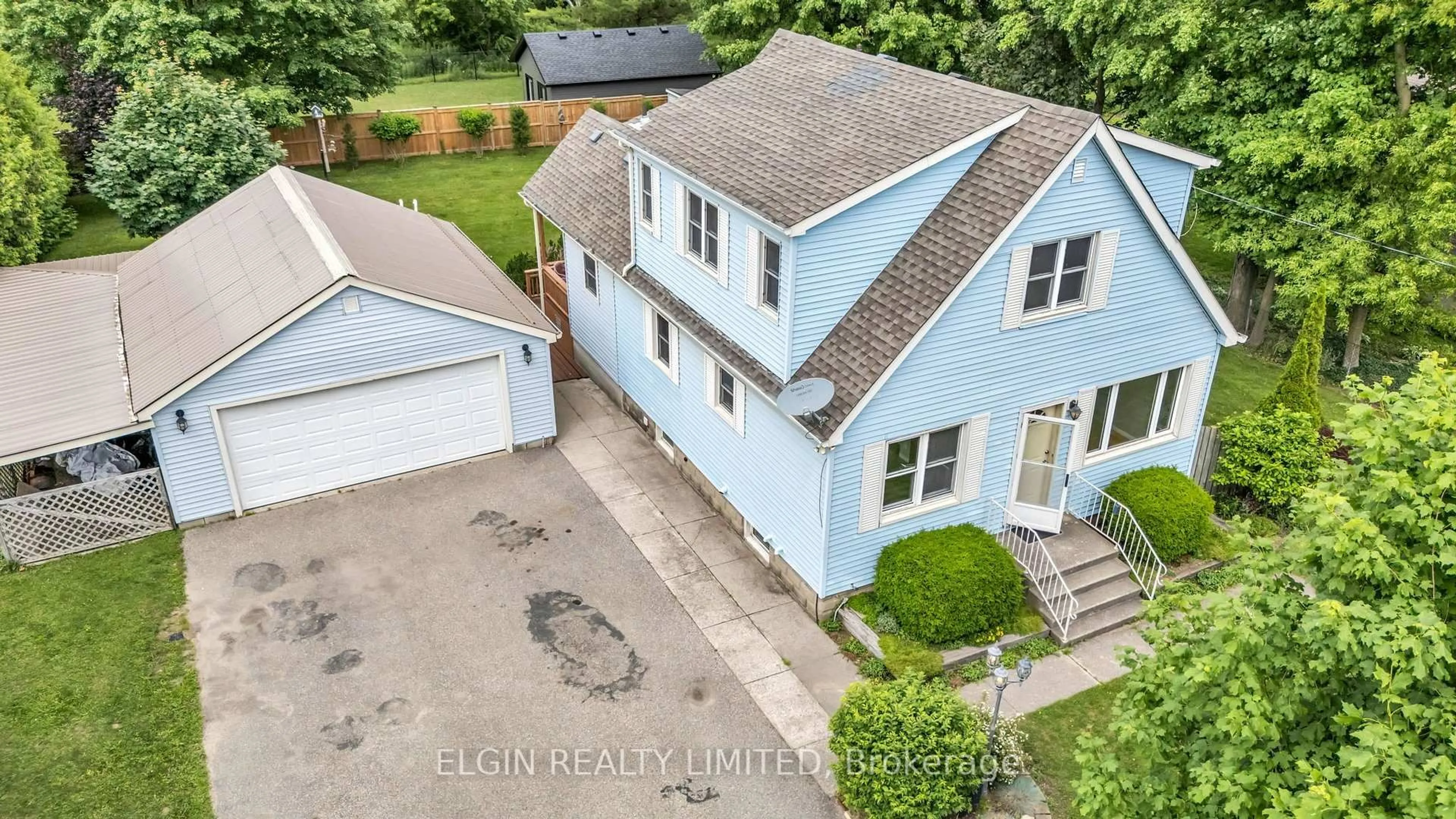 A pic from outside/outdoor area/front of a property/back of a property/a pic from drone, street for 43212 Southdale Line, St. Thomas Ontario N5R 6G1