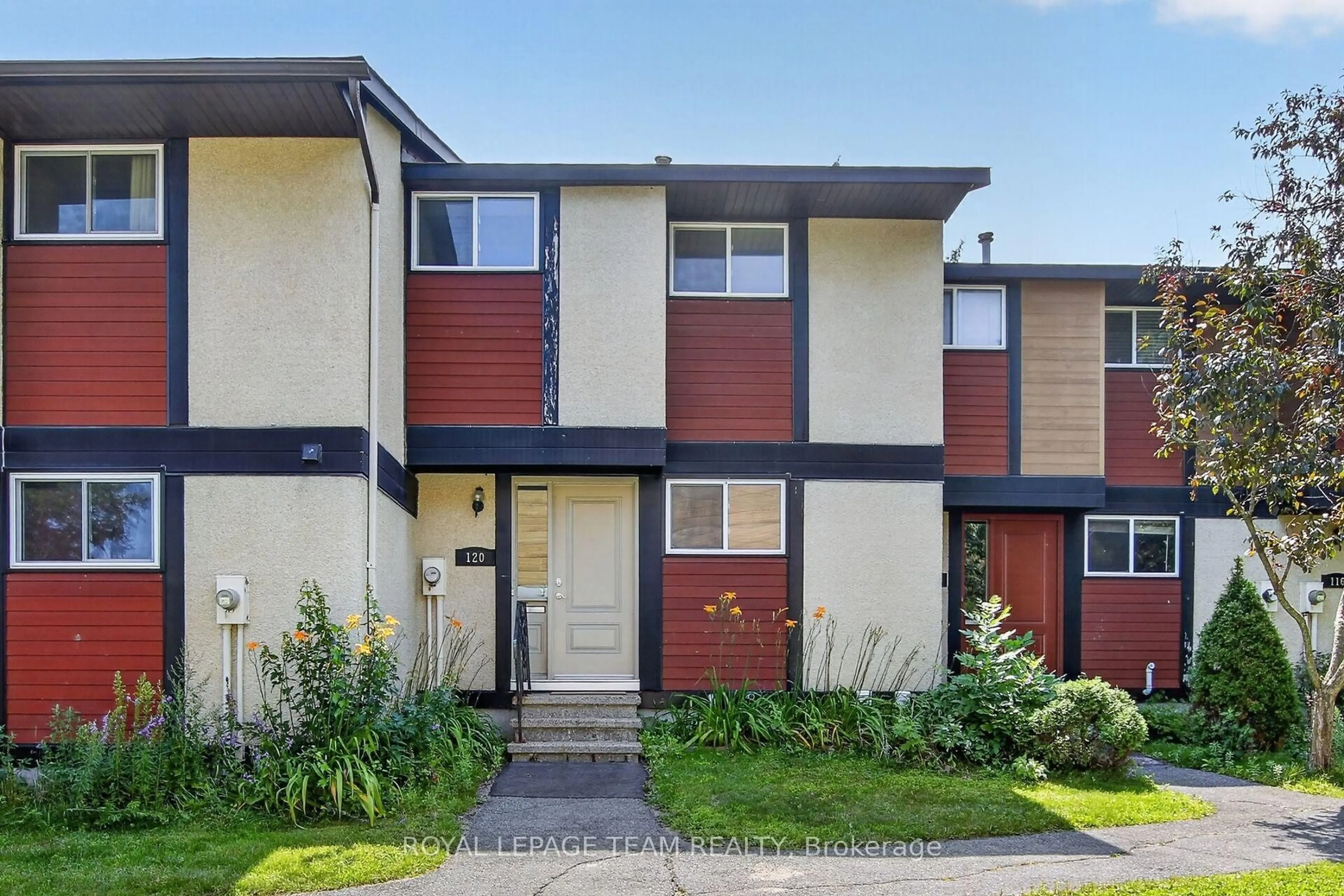 Unknown for 120 Mcclintock Way, Ottawa Ontario K2L 2A4