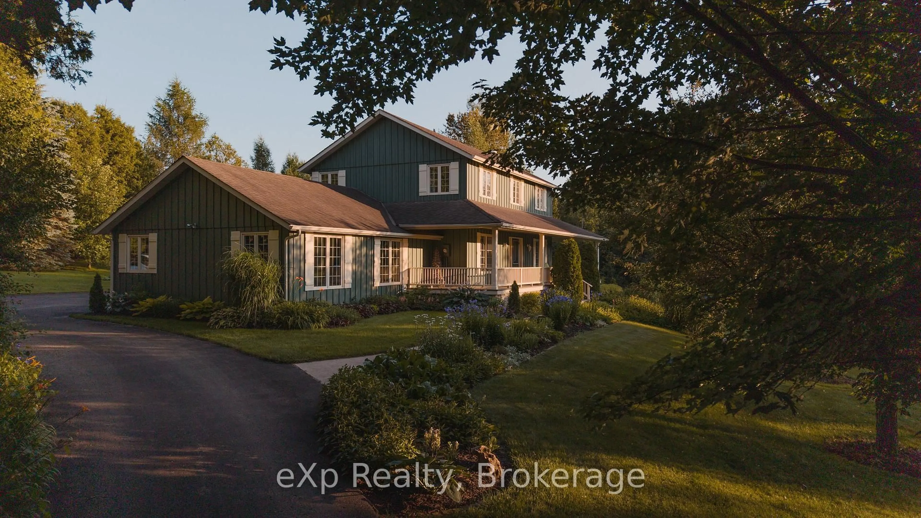 A pic from outside/outdoor area/front of a property/back of a property/a pic from drone, street for 243204 Southgate 24 Rd, Southgate Ontario N0G 1R0