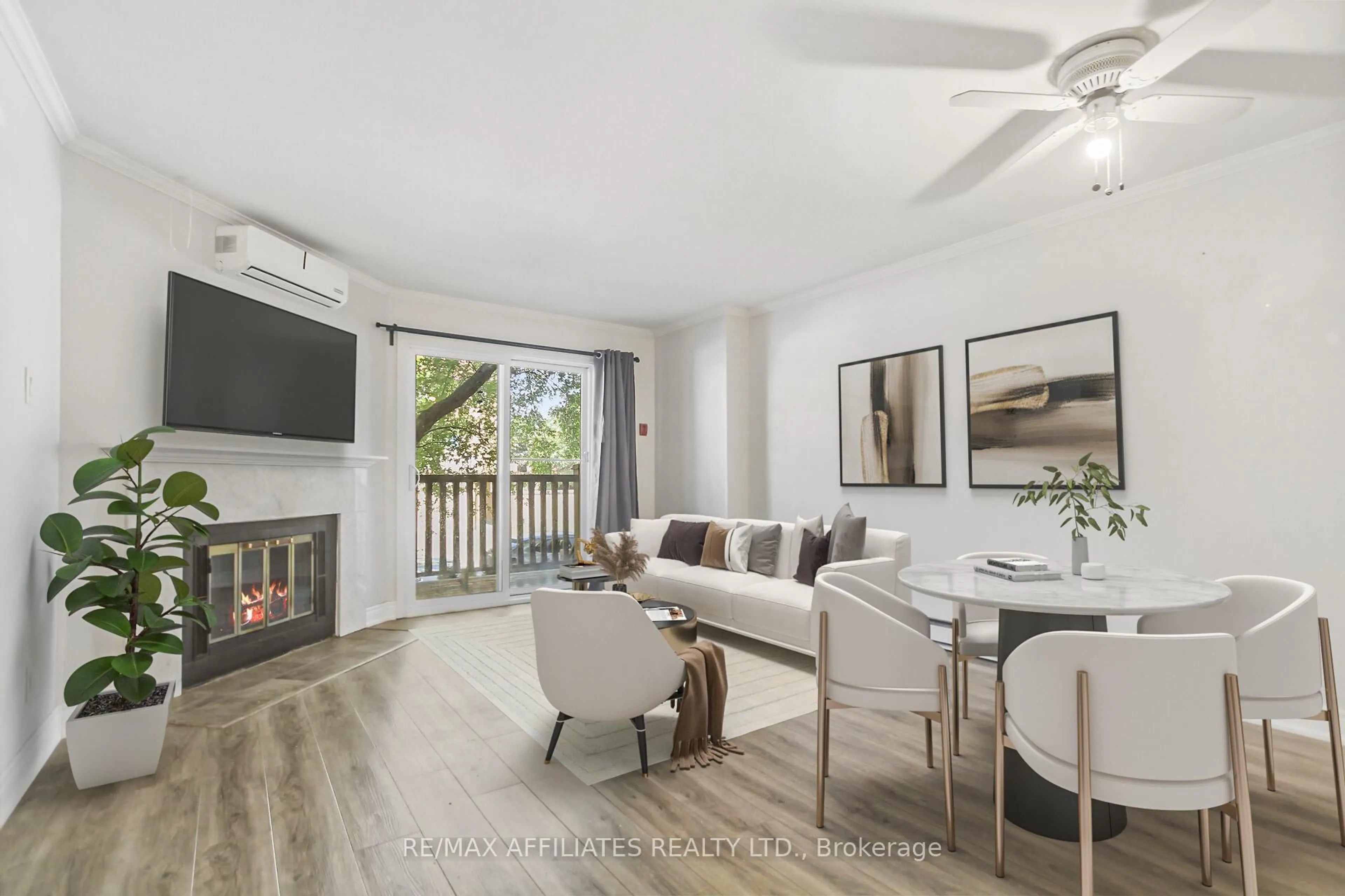 Living room with furniture, wood/laminate floor for 160 Bruyere St #1, Ottawa Ontario K1N 5E1