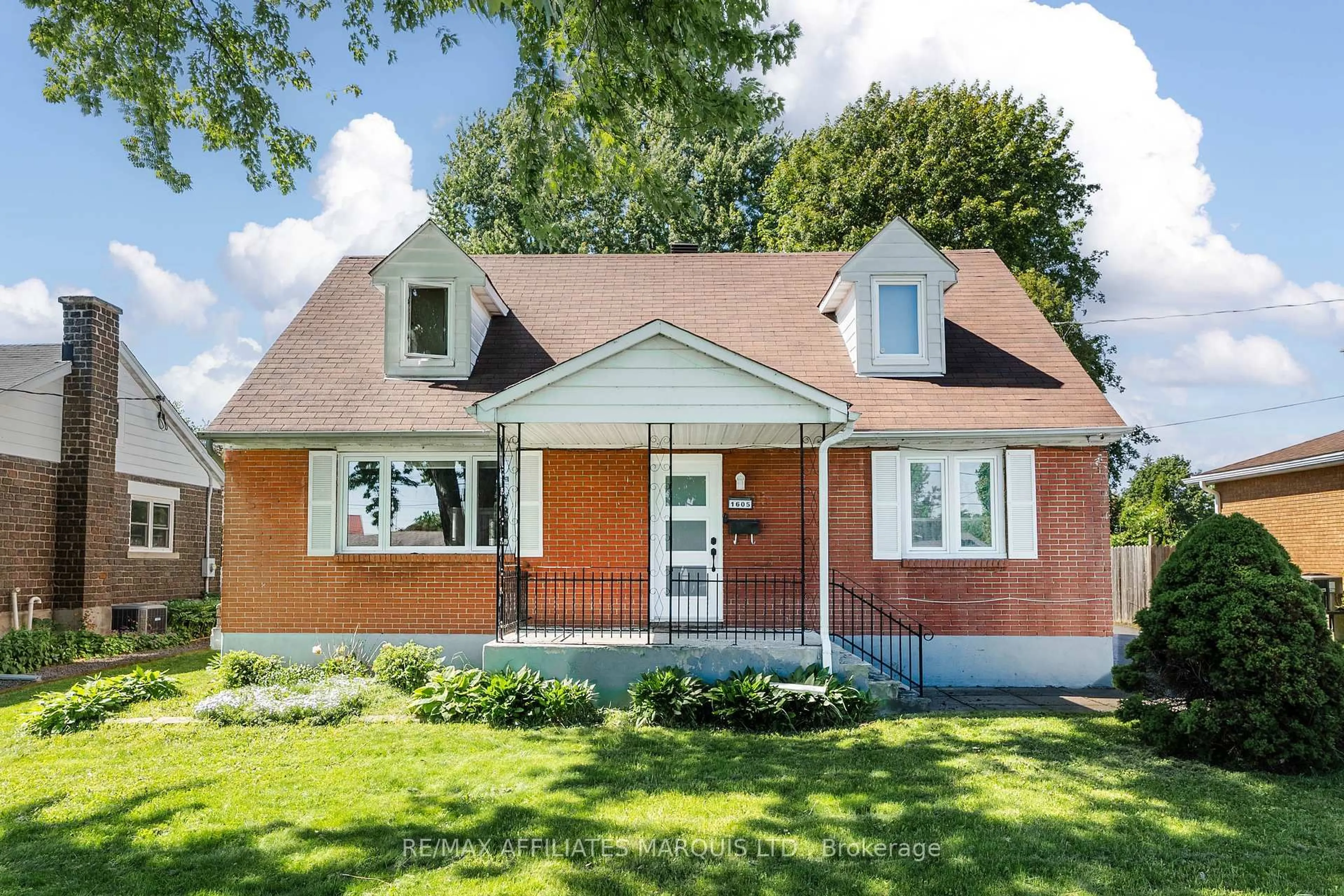 Home with brick exterior material, street for 1605 Queen St, Cornwall Ontario K6J 1R7