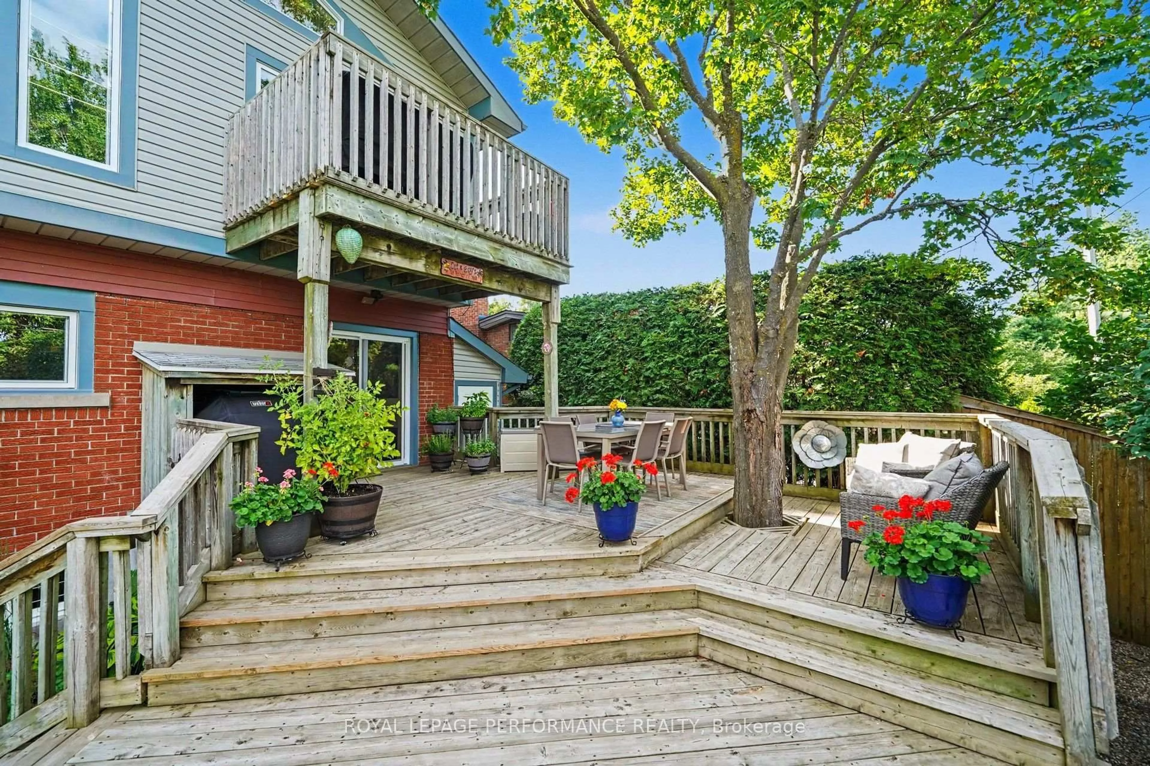 Patio, street for 1208 Cline Cres, Ottawa Ontario K2C 2P2