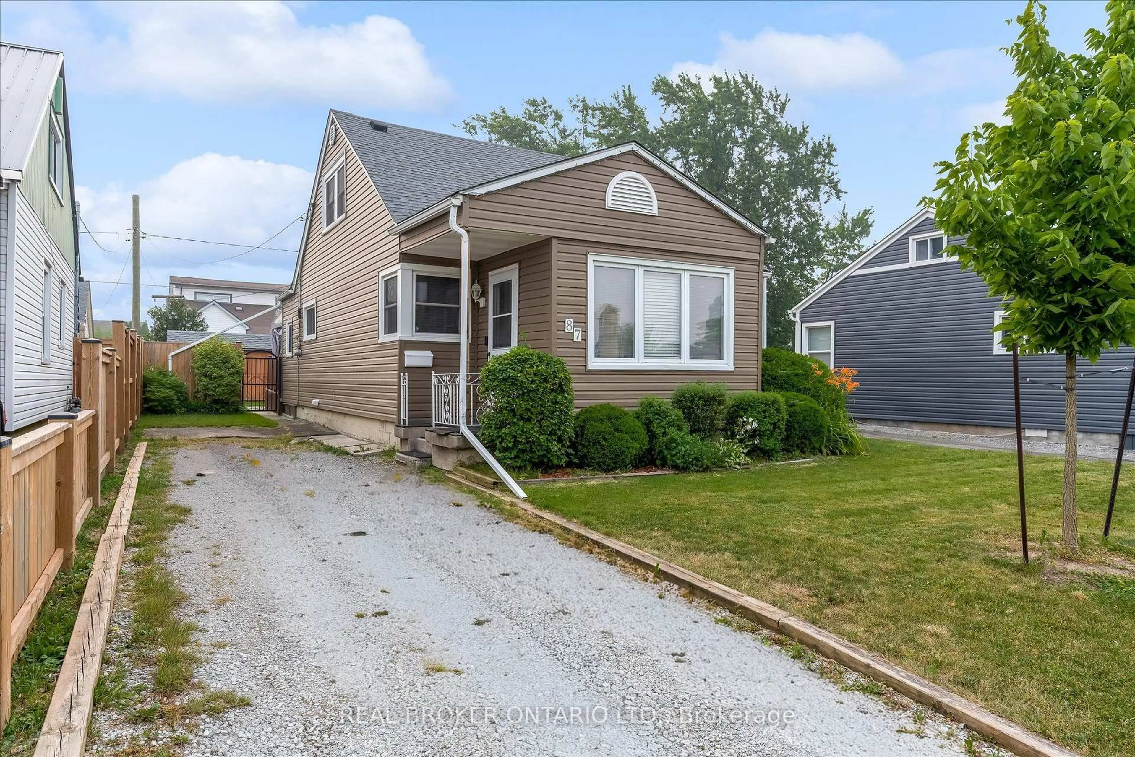 Unknown for 87 Bishop Rd, Welland Ontario L3B 2V4