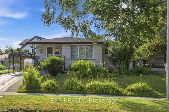 11 Summit Cres, Guelph 2