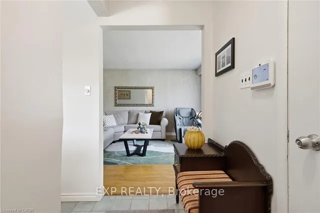 11 Summit Cres, Guelph 5