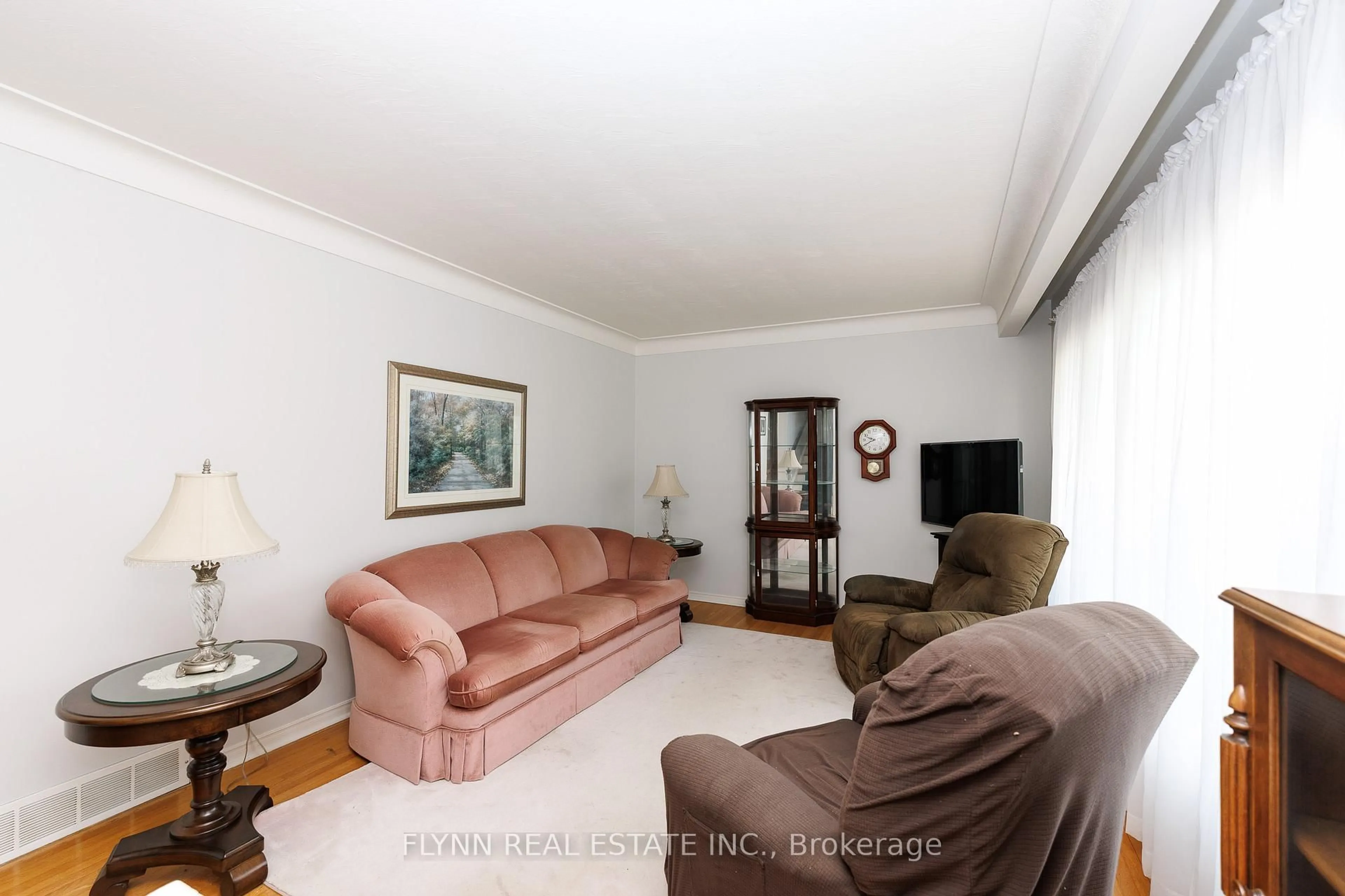 Living room with furniture, unknown for 8968 Banting Ave, Niagara Falls Ontario L2G 6Z9