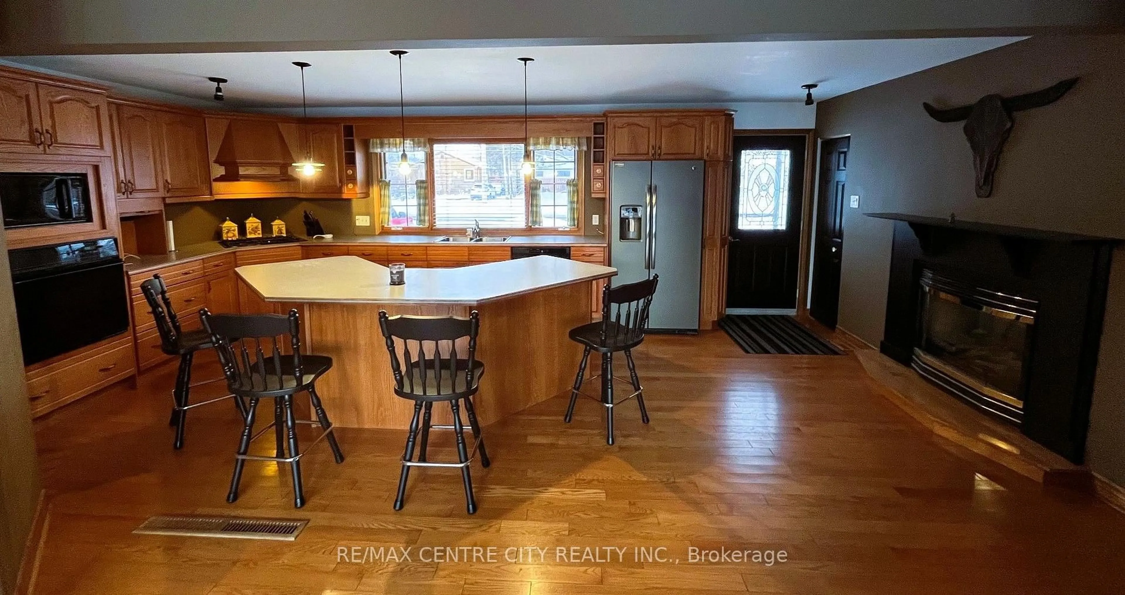 Open concept kitchen, unknown for 175 Bancroft Rd, London East Ontario N5V 1E1