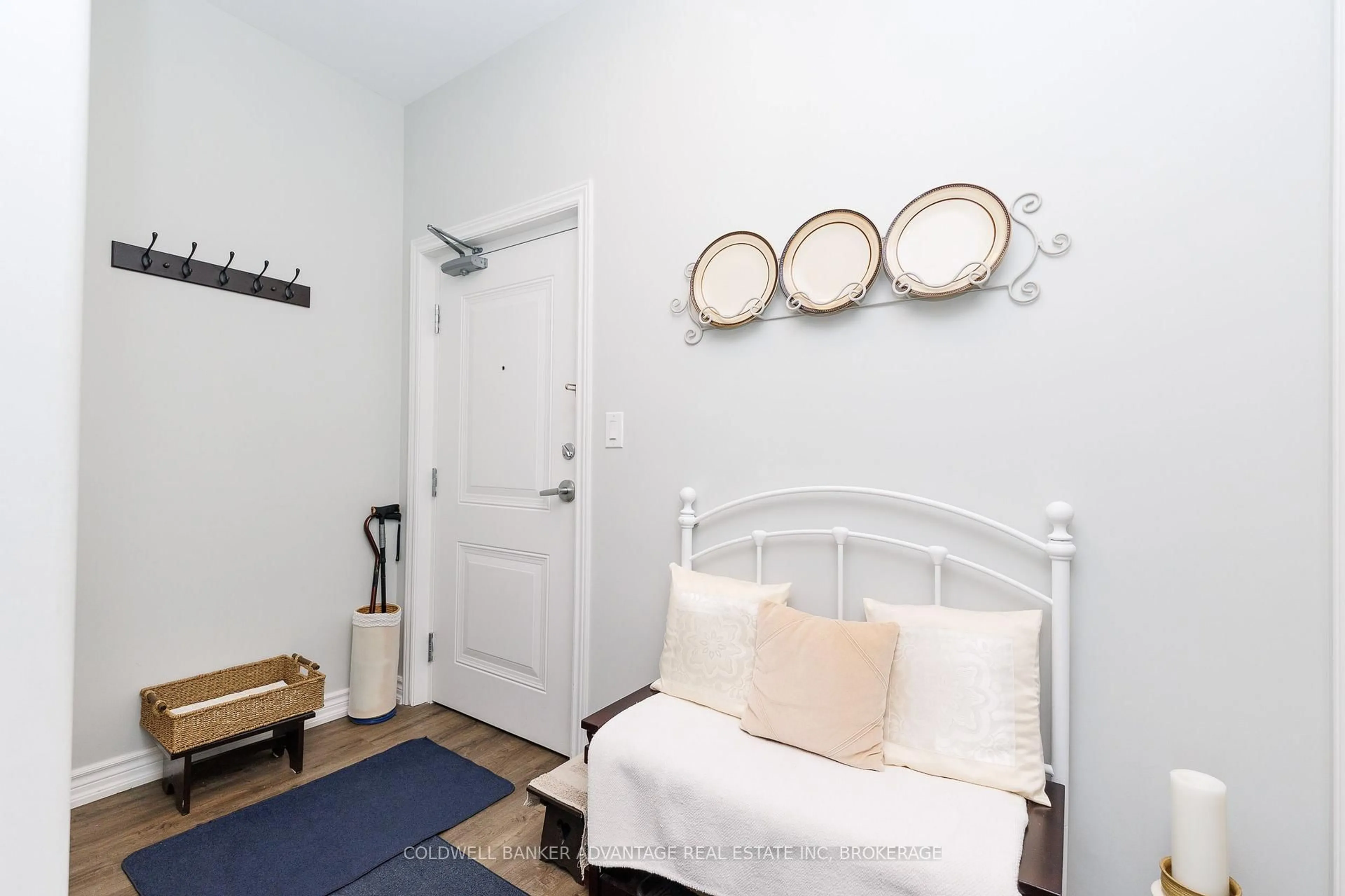 Indoor entryway for 529 South Pelham Rd #306, Welland Ontario L3C 0H7