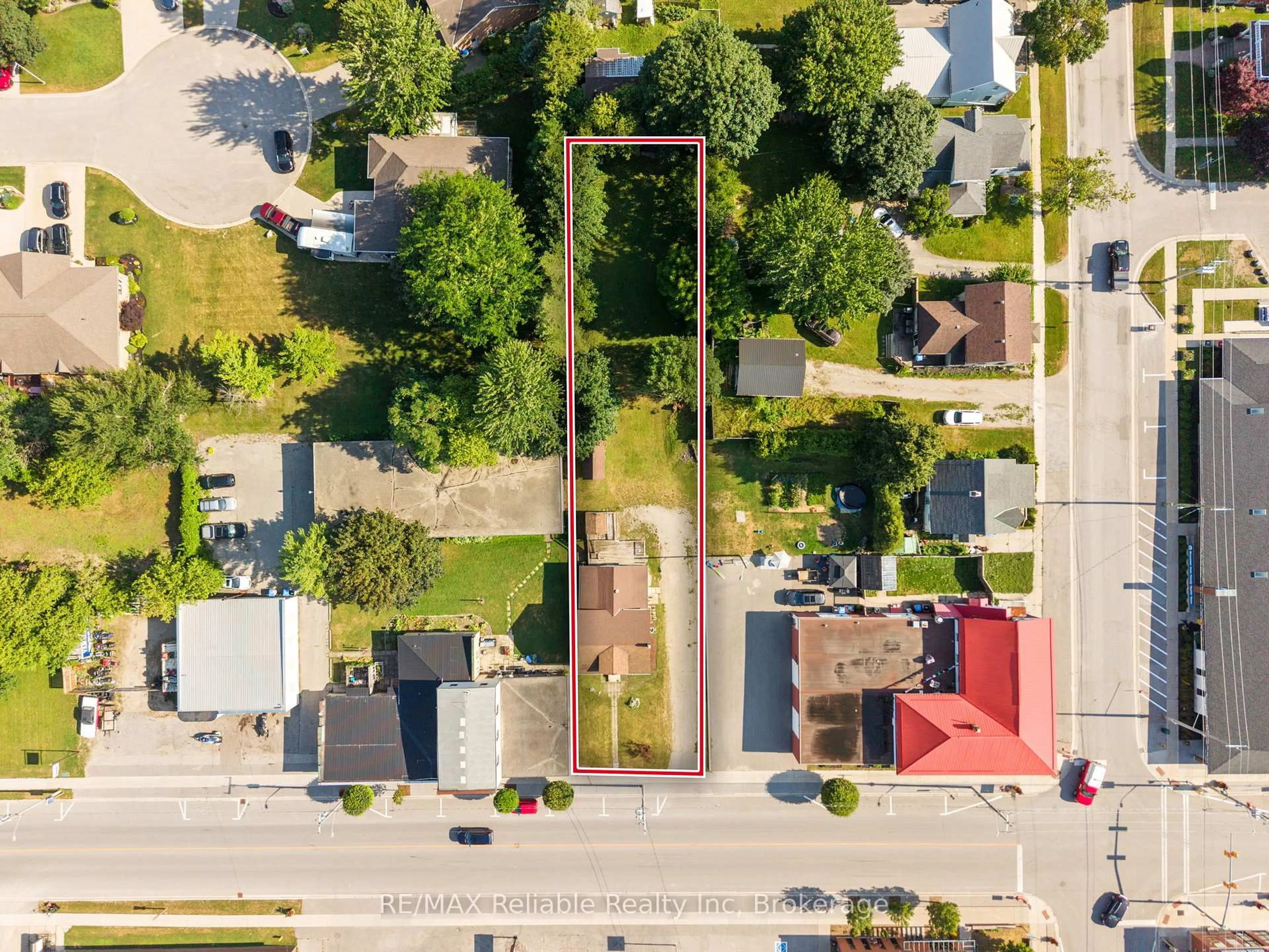 A pic from outside/outdoor area/front of a property/back of a property/a pic from drone, street for 39 Main St, Bluewater Ontario N0M 2T0