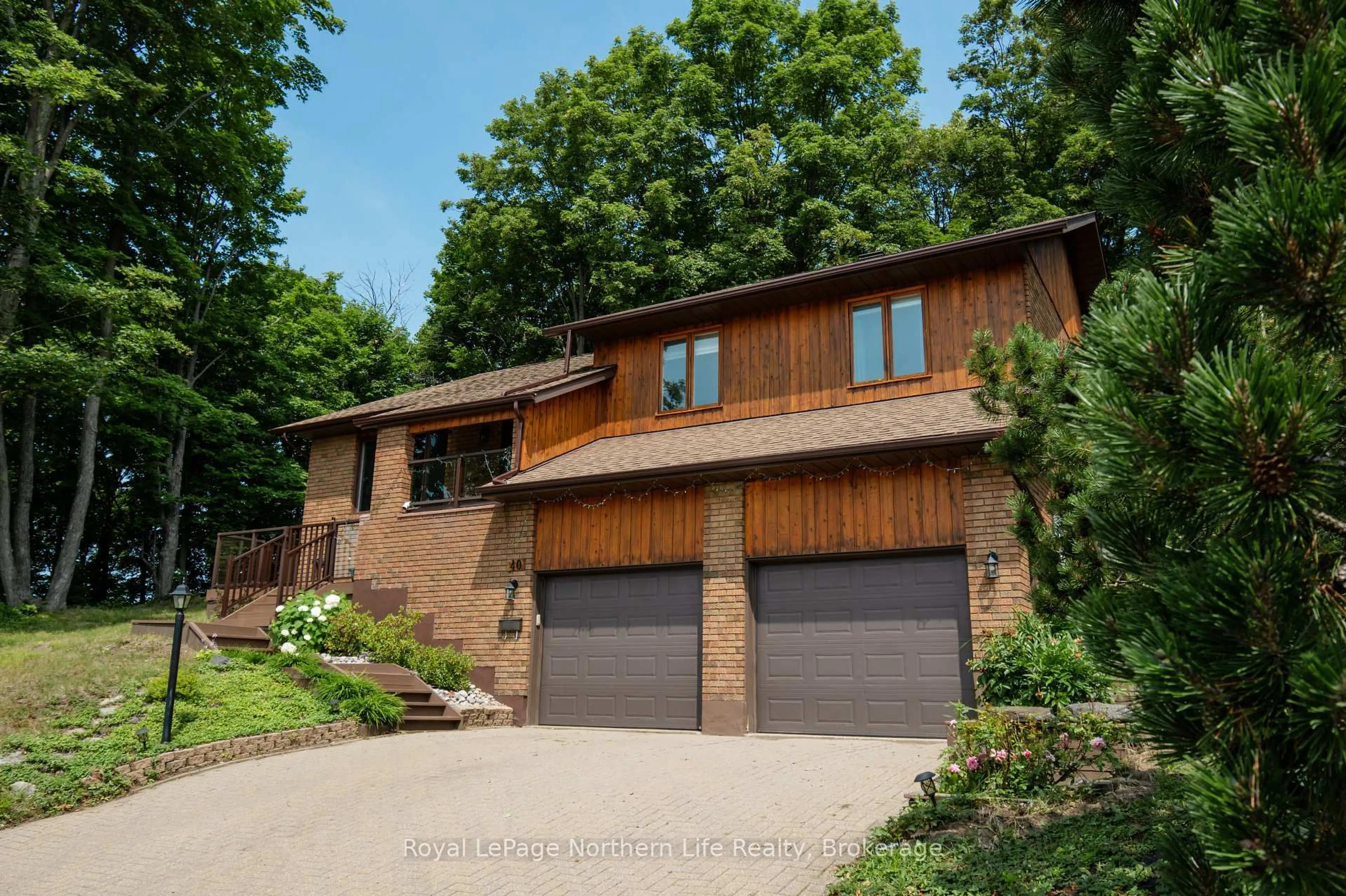Home with brick exterior material, unknown for 40 Ellendale Dr, North Bay Ontario P1B 8X6
