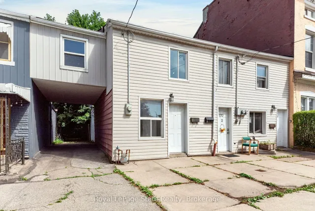 170 1/2 Macnab St, Hamilton 4