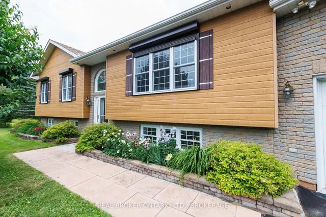 3213 Dornie Rd, North Glengarry 2