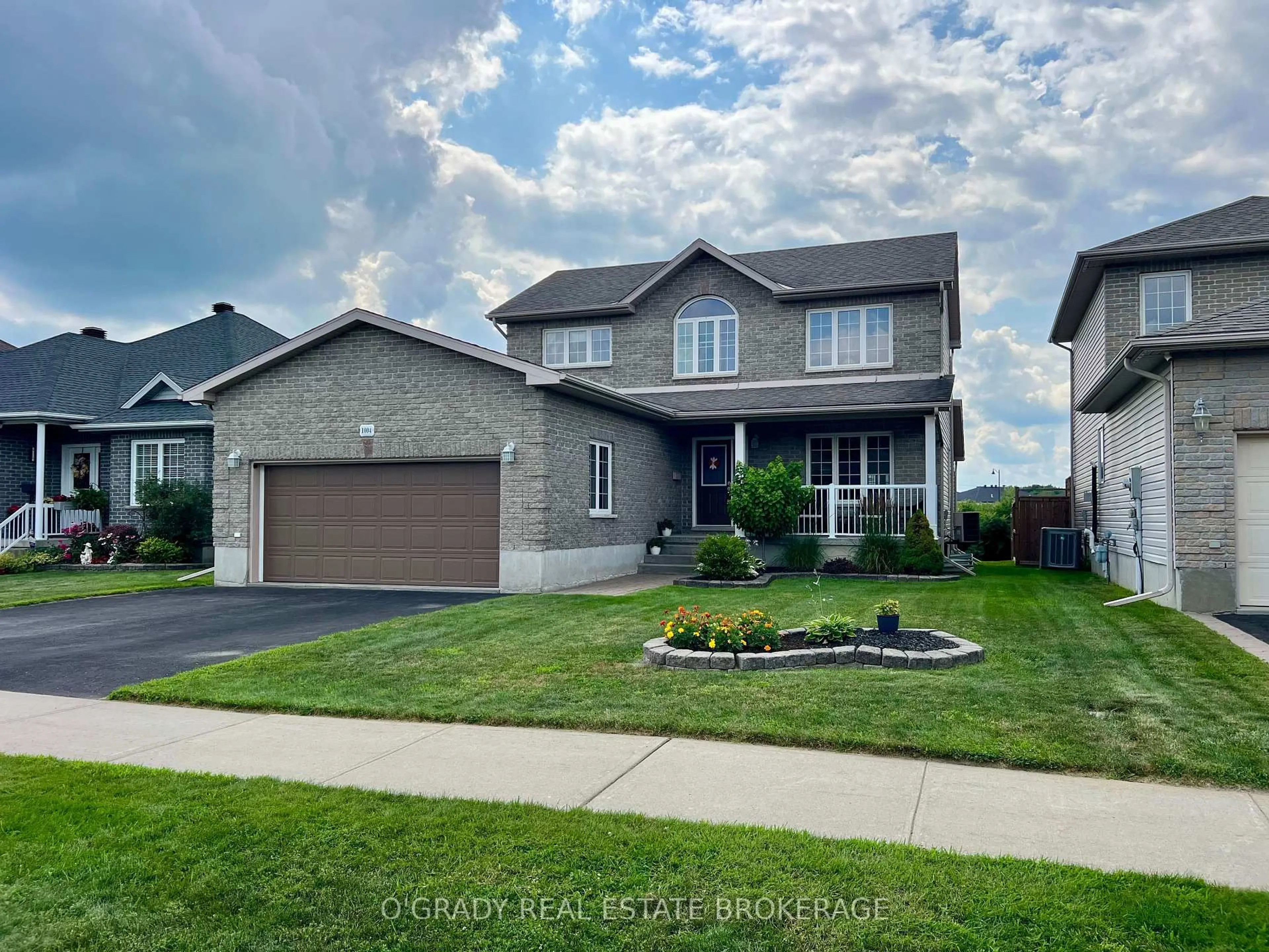 Unknown for 1004 Crestwood Dr, Brockville Ontario K6V 7N1