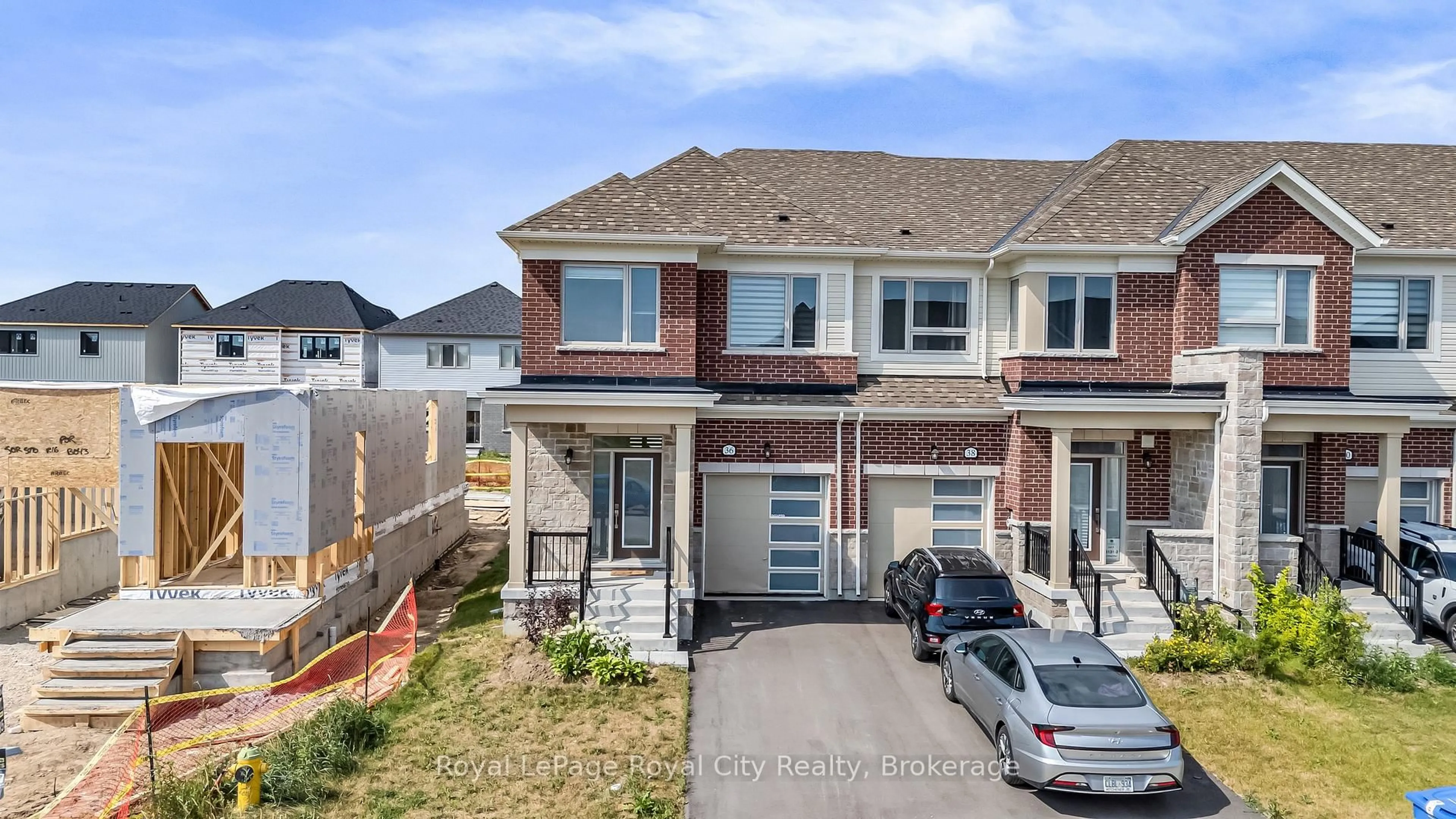 A pic from outside/outdoor area/front of a property/back of a property/a pic from drone, street for 36 Prest Way, Centre Wellington Ontario N1M 0K3
