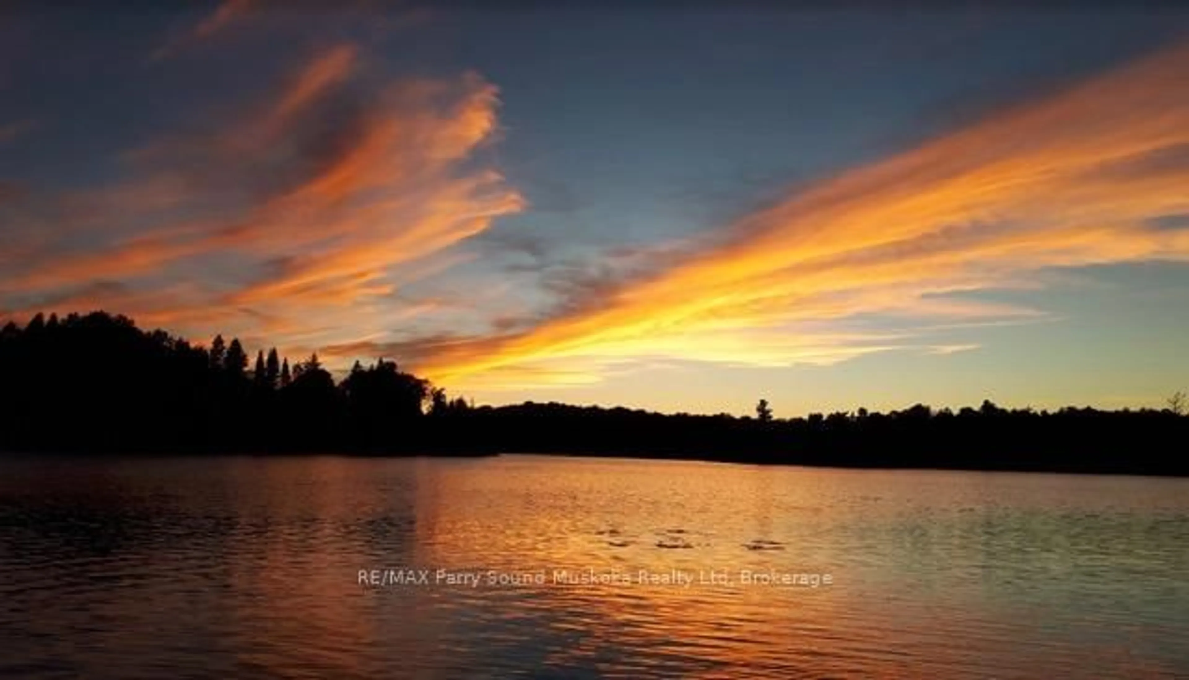 Blurry image for 634 WA Whitestone Lake, Whitestone Ontario P0A 1G0