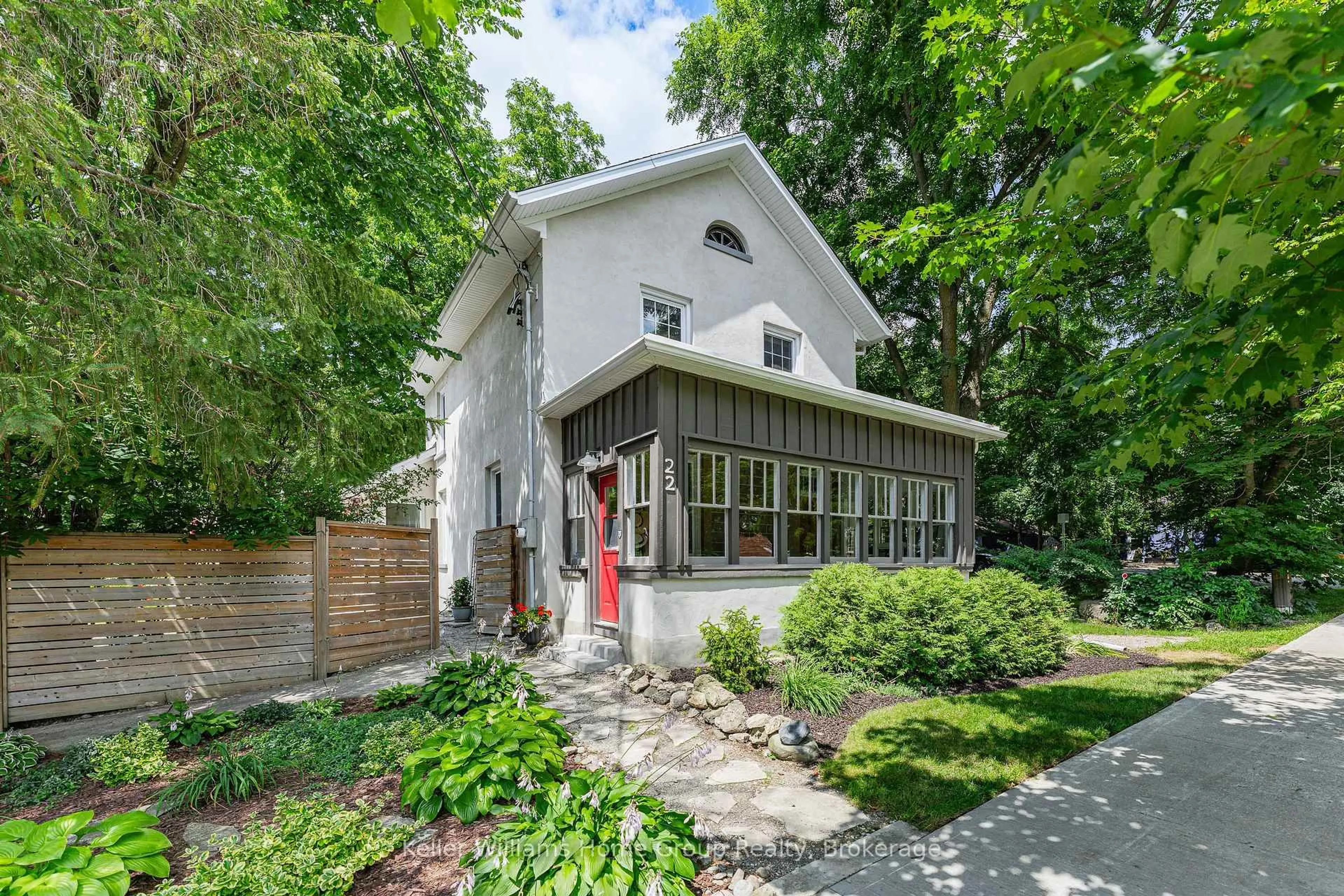Unknown for 22 Sophia St, Centre Wellington Ontario N0B 1S0