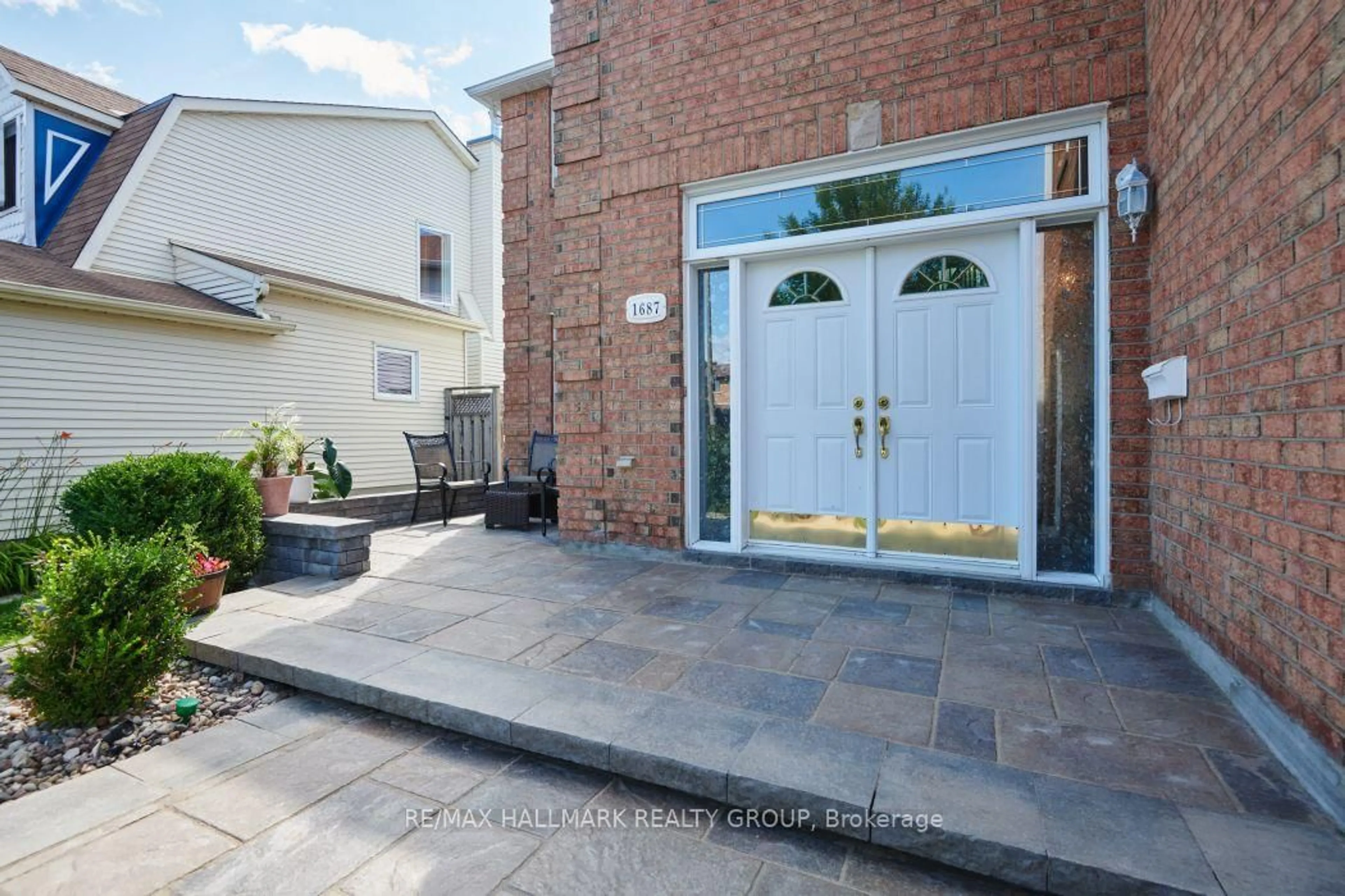 Unknown for 1687 Orford Cres, Ottawa Ontario K4A 1V9