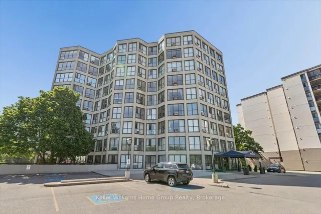 24 Marilyn Dr #902, Guelph 2