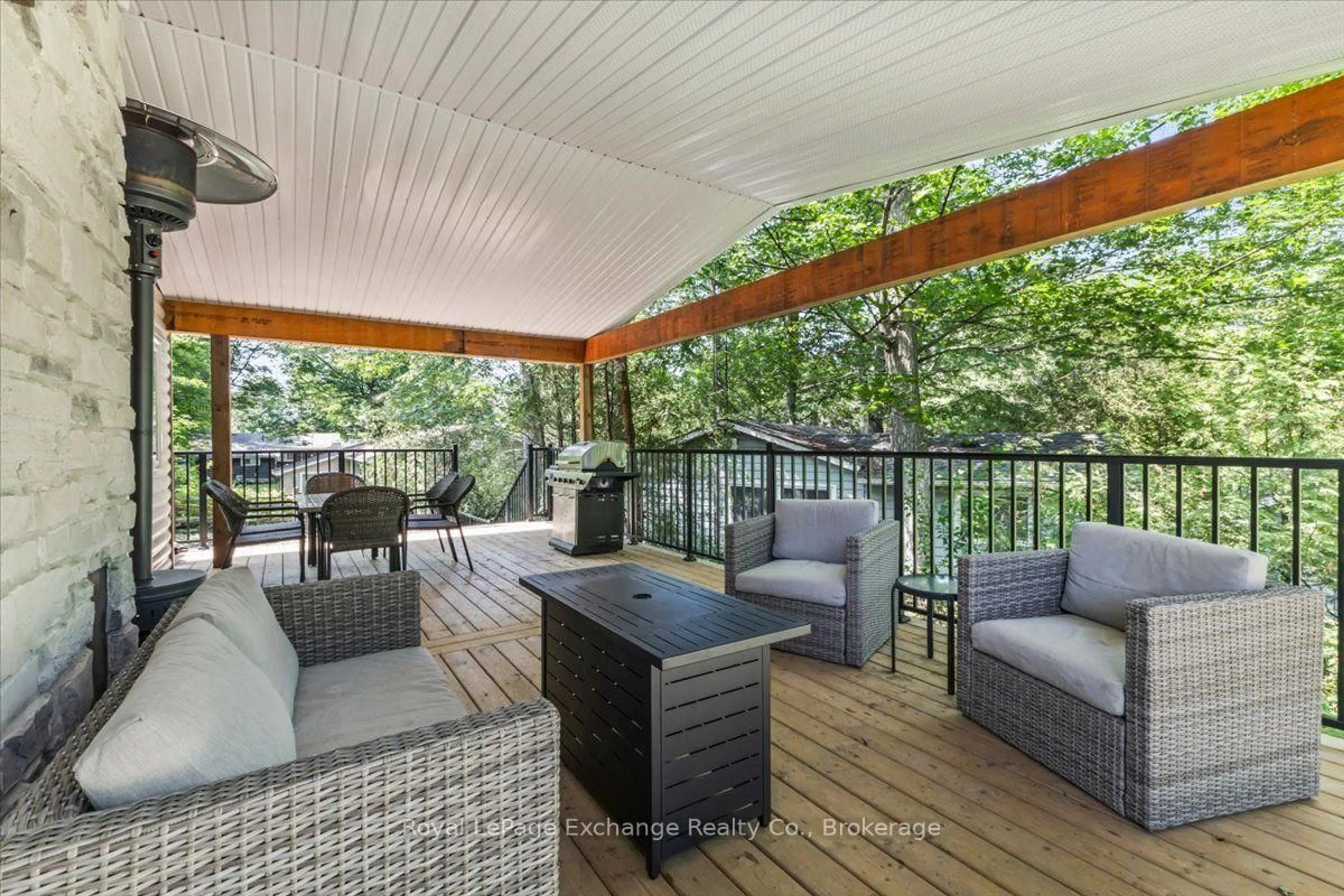 Patio, water/lake/river/ocean view for 819 Wilson Ave, Huron-Kinloss Ontario N2Z 2X3