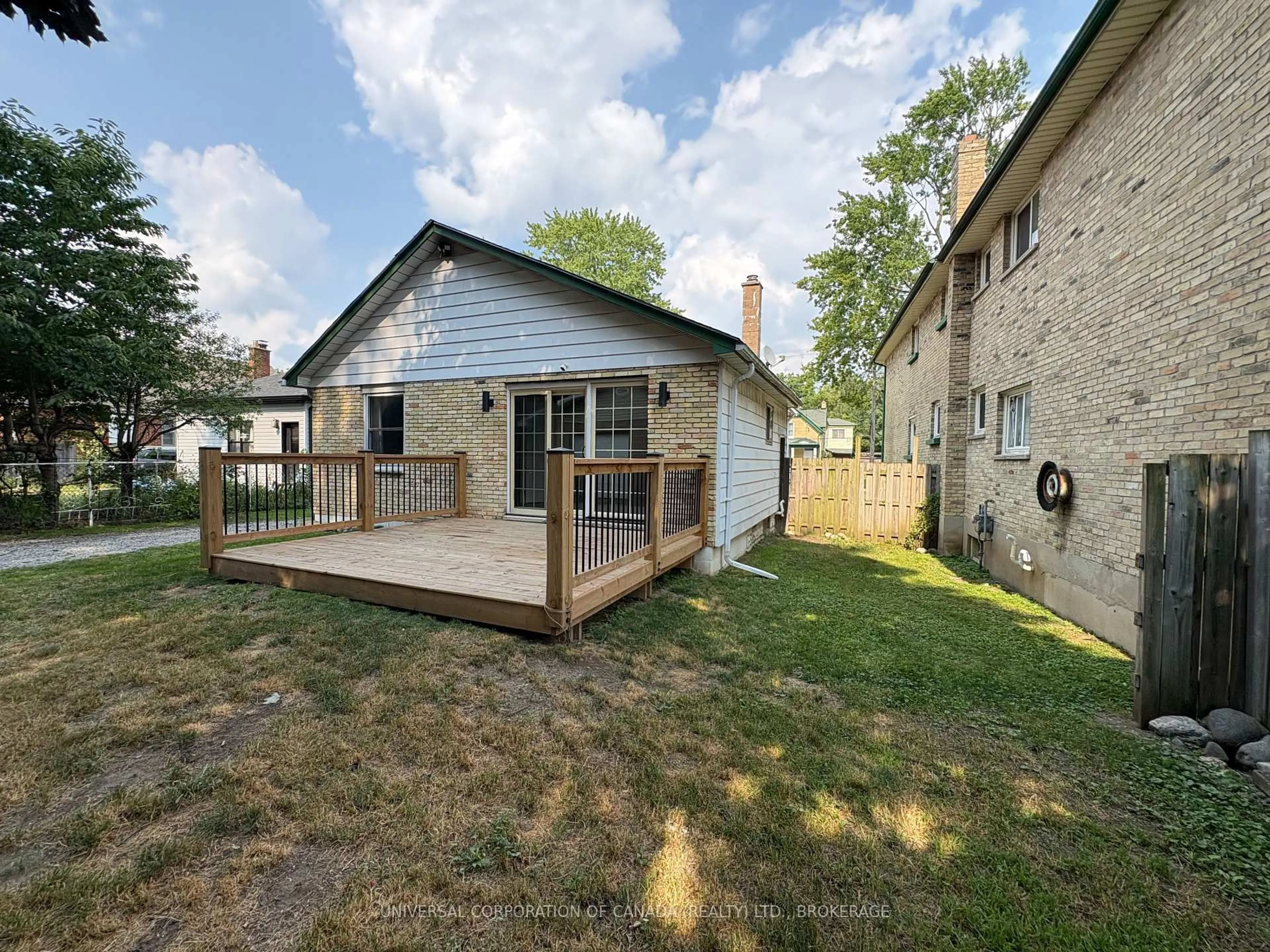 Unknown for 97 Chesley Ave, London East Ontario N5Z 2C3