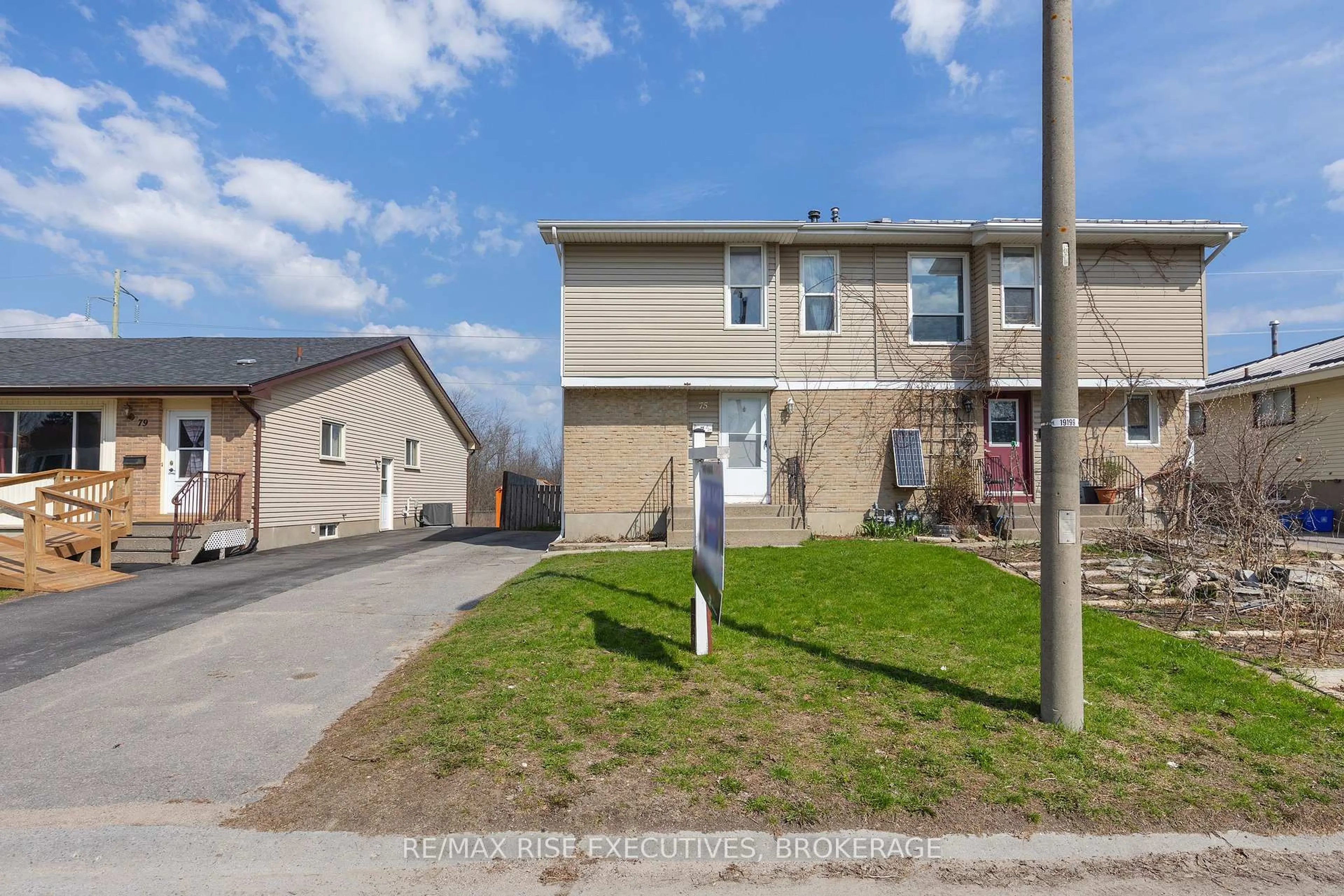 A pic from outside/outdoor area/front of a property/back of a property/a pic from drone, street for 75 Wycliffe Cres, Kingston Ontario K7K 5Z2